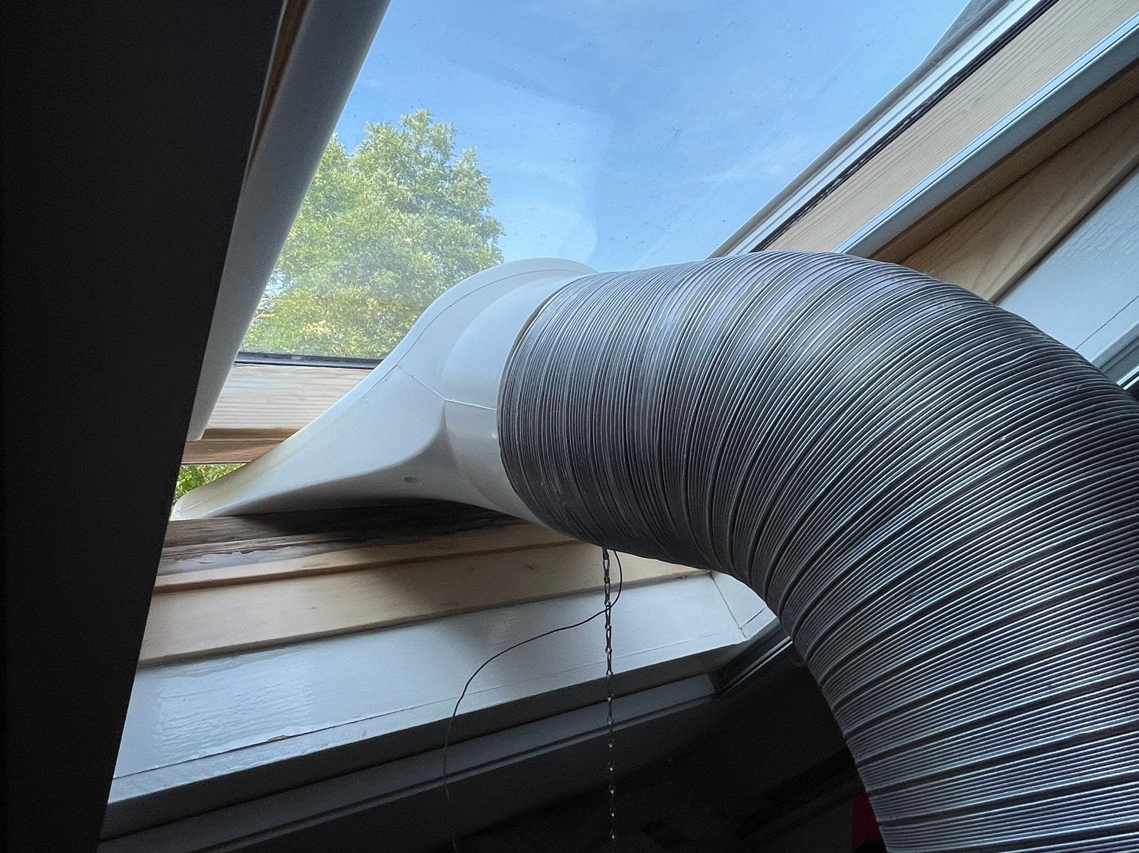 Airco velux dakraam doorvoer. Gratis, Ophalen, Gebruikt, Minder dan 60 m³, 3 snelheden of meer