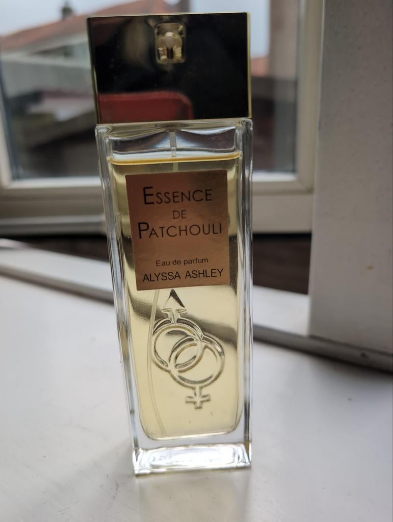 Alyssa Ashley Essence de Patchouli Eau de Parfum, Ophalen of Verzenden, Gebruikt
