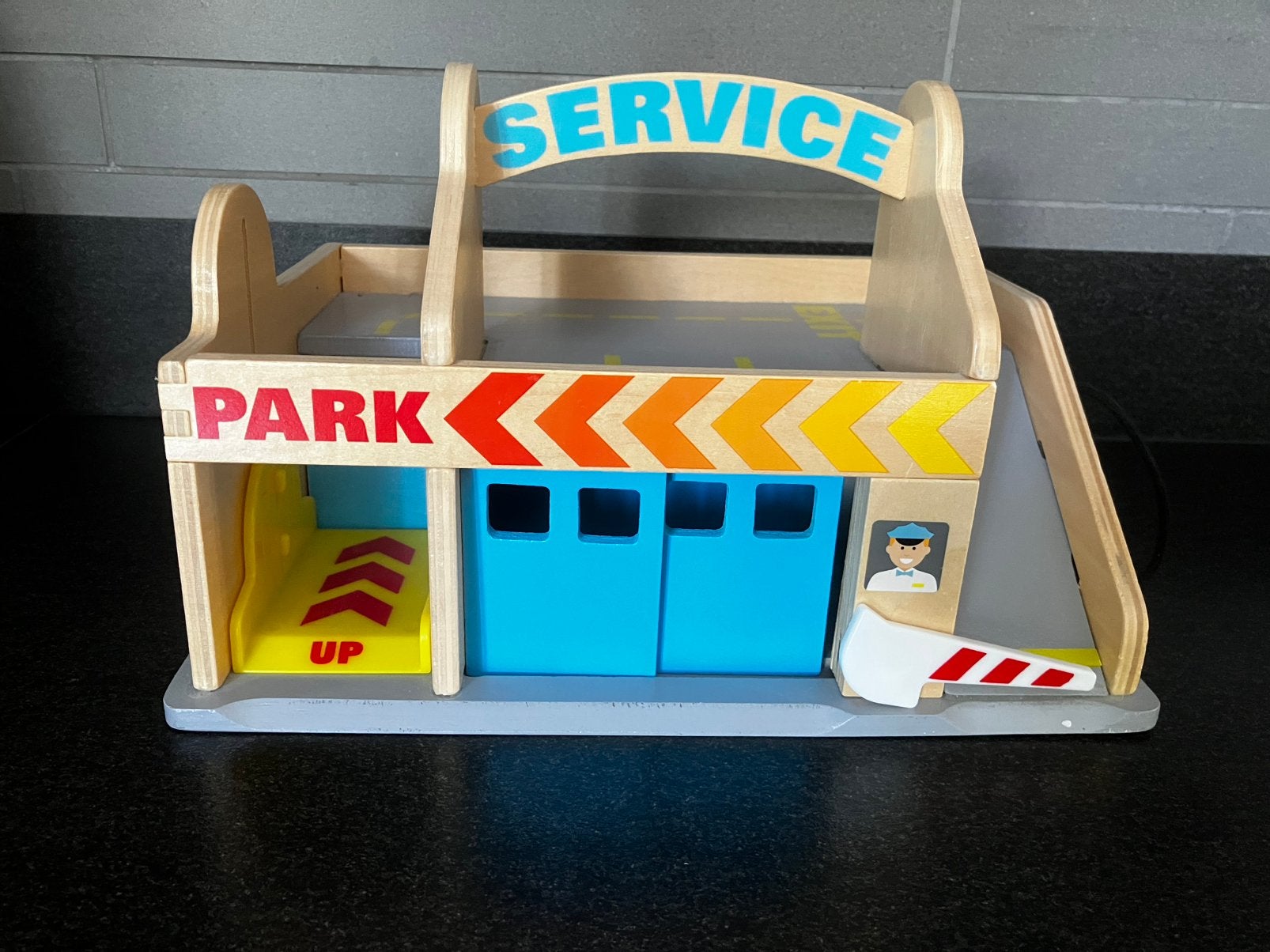 Speelgoed garage, Ophalen, Zo goed als nieuw
