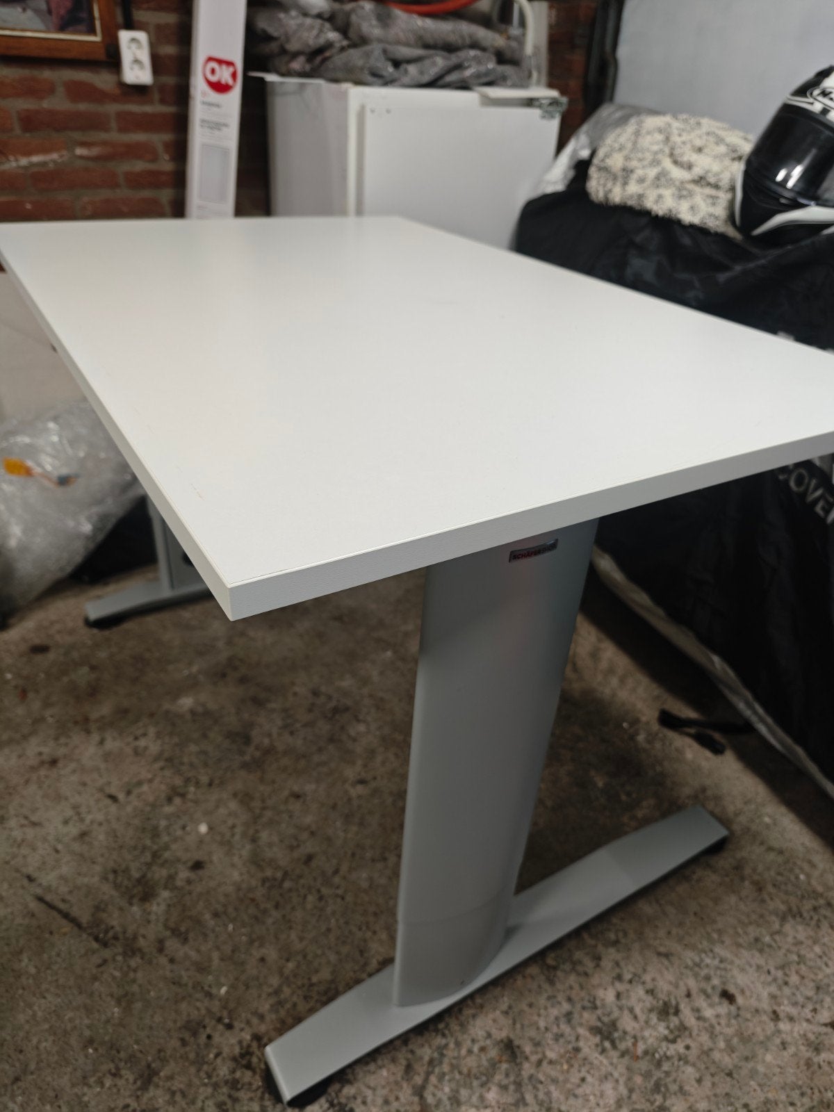 Bureau - LOGIN Desk – 120x80 cm – in hoogte verstelbaar, Ophalen, 120 cm, In hoogte verstelbaar, Zo goed als nieuw