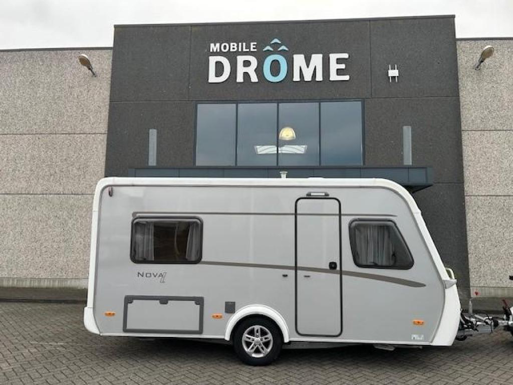 Eriba Nova Light Delight 465 VOORTENT+FIETSENDRAGER, Standaardzit, Bedrijf, 750 - 1000 kg, 4 tot 5 meter