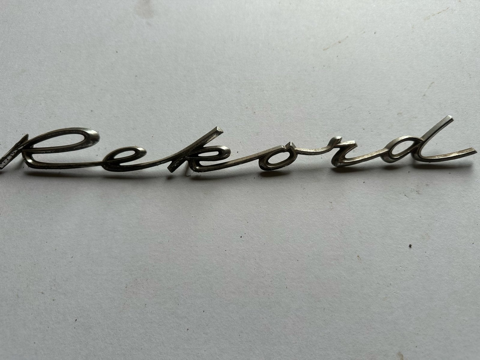 Zeldzaam origineel Opel Rekord embleem, Ophalen of Verzenden, Gebruikt, Opel