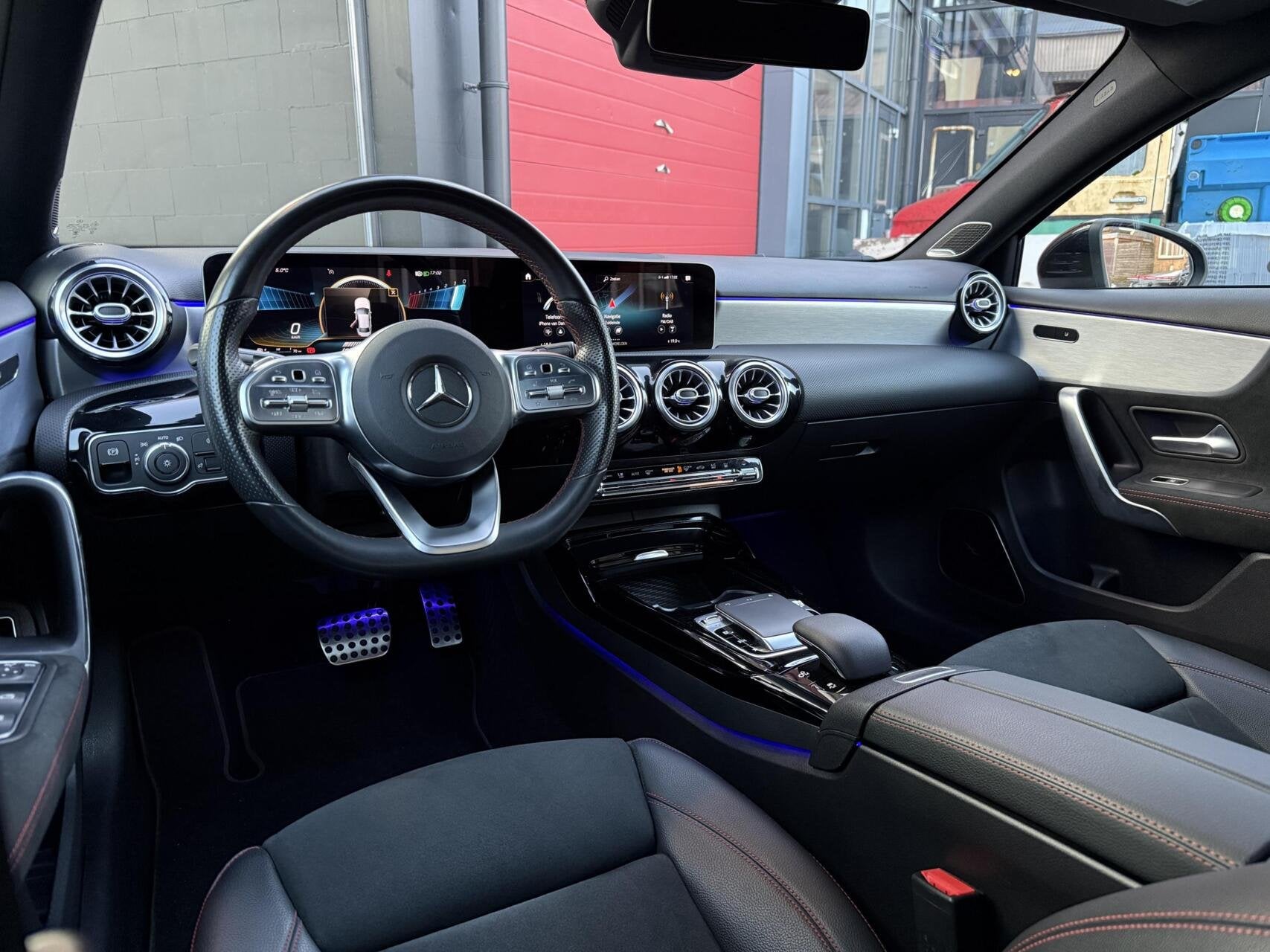 Mercedes AMG 35 4MATIC | BURMESTER | 360 CAMERA, Auto's, Automaat, 1490 kg, Gebruikt, Zwart