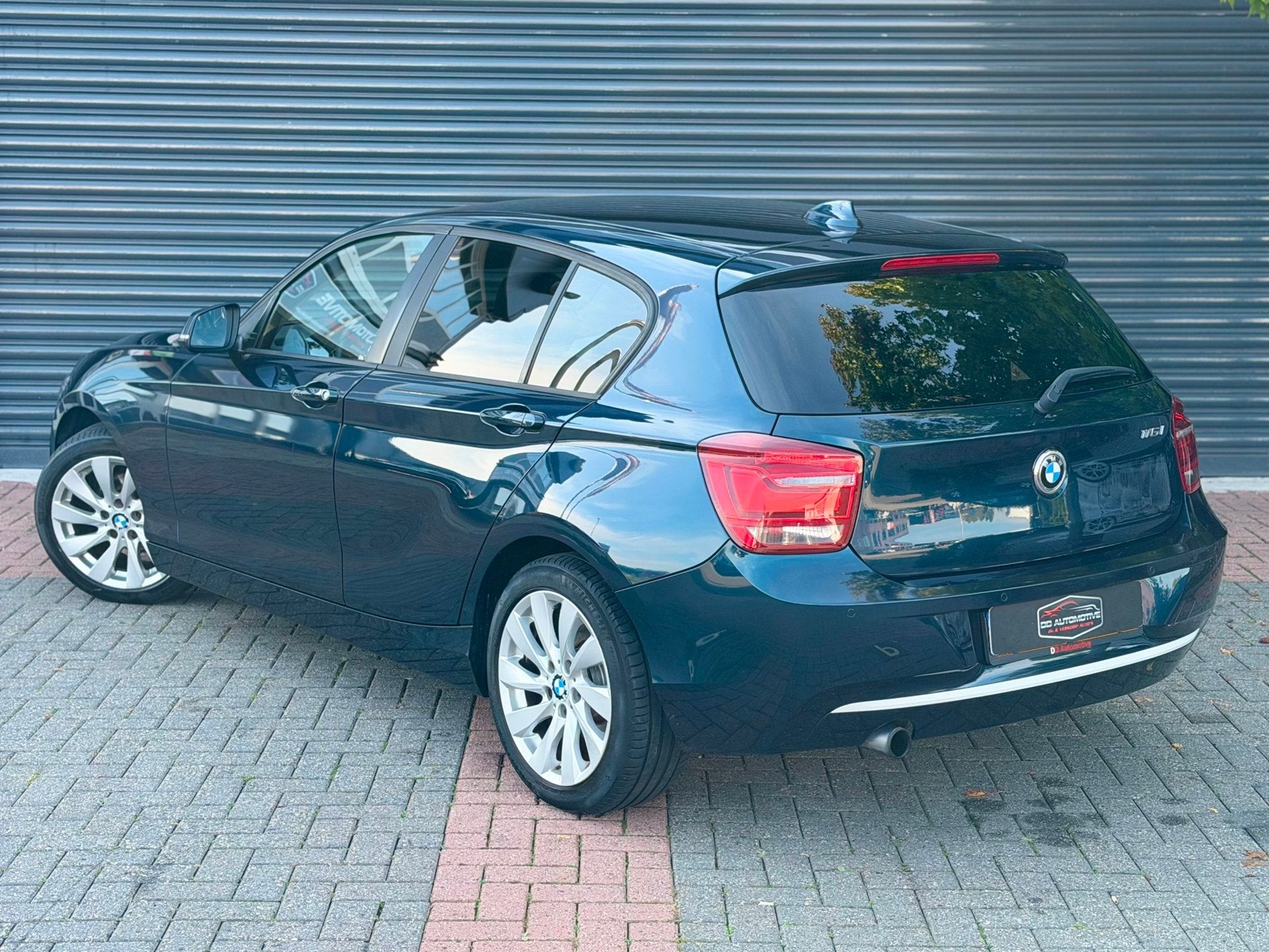 BMW 1-serie BMW 1-serie 116i Business Clima | Pdc | Cruise |, 1-Serie, Gebruikt, 4 cilinders, Blauw