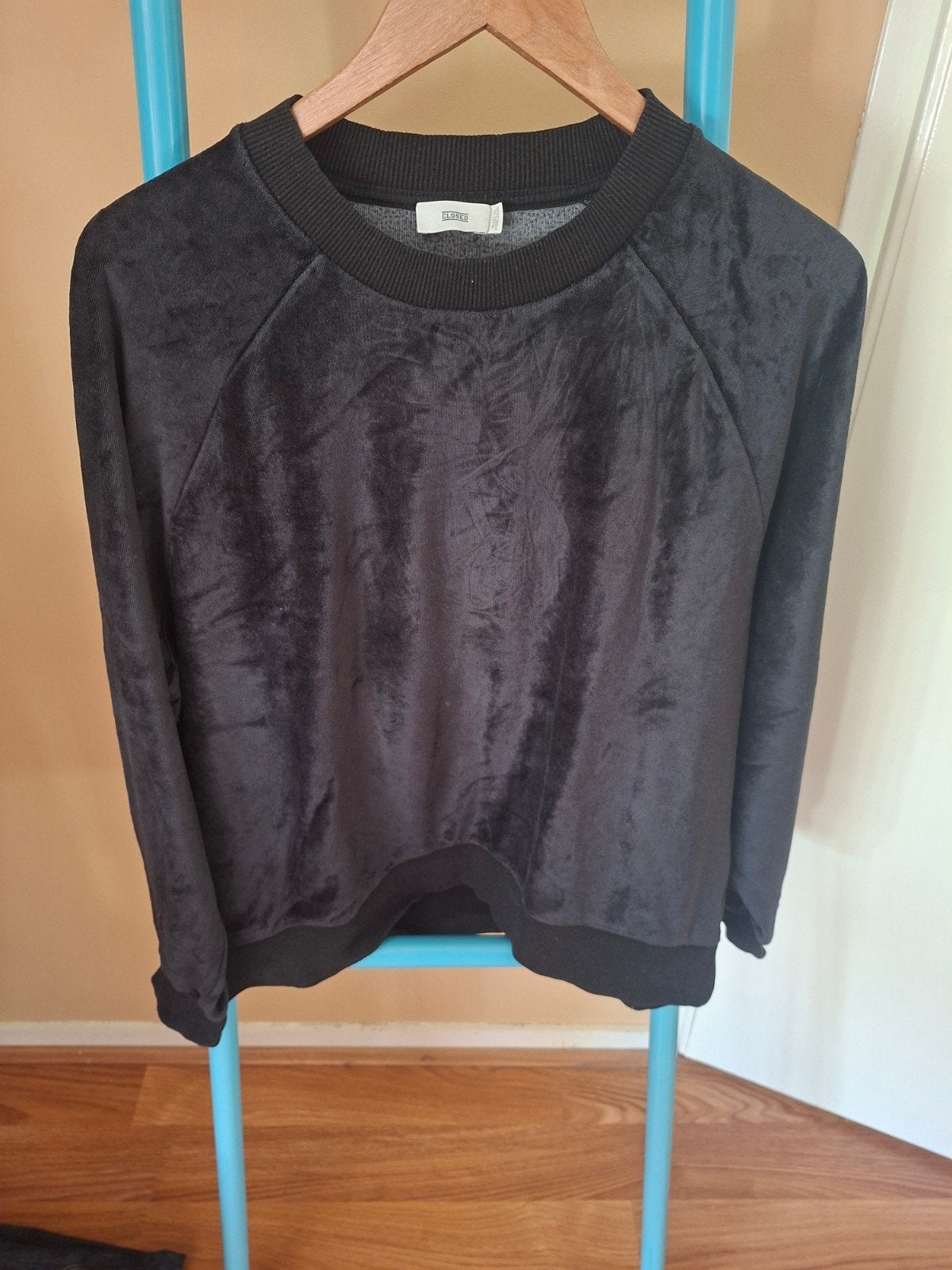 Zwarte fluwelen trui van Closed, maat 42, Kleding | Dames, Maat 42/44 (L), Ophalen of Verzenden, Zo goed als nieuw, Closed