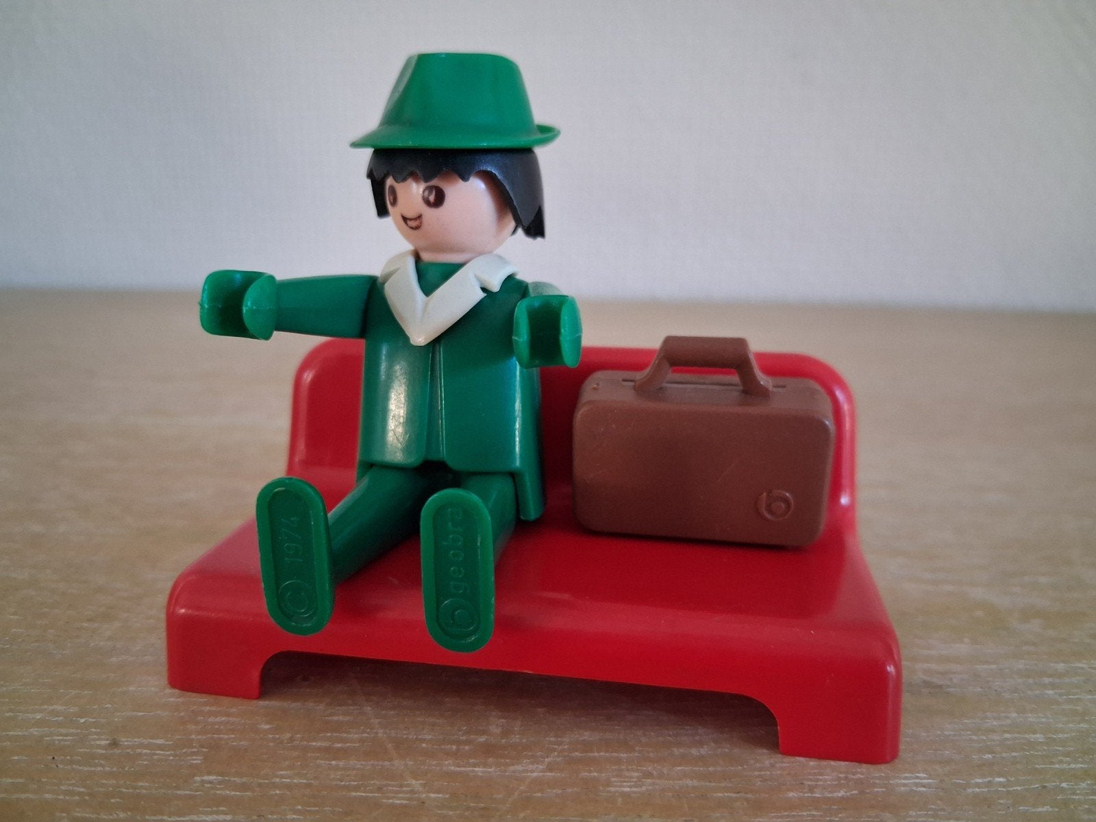 playmobil vintage bankje op station setnr 3321, Ophalen of Verzenden, Gebruikt