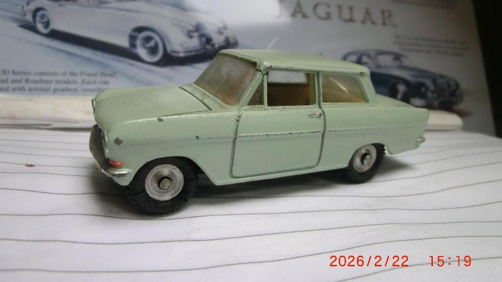 Dinky toys Opel Kadett 540, Hobby en Vrije tijd, Modelauto's | 1:43, Ophalen of Verzenden, Gebruikt, Auto, Dinky Toys