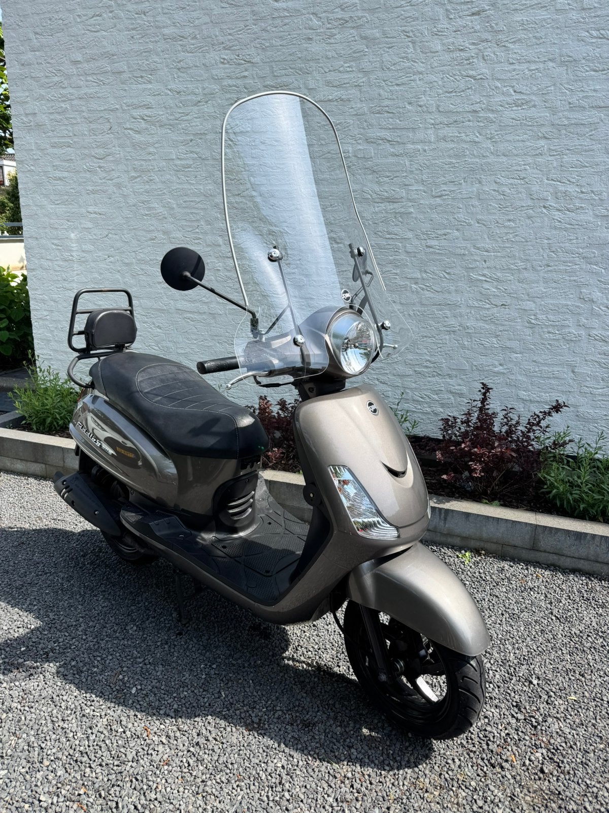 Sym fiddle 2 geel kenteken, 11200 km, + slot en beenkleed, Ophalen, Gebruikt, Maximaal 45 km/u, Benzine