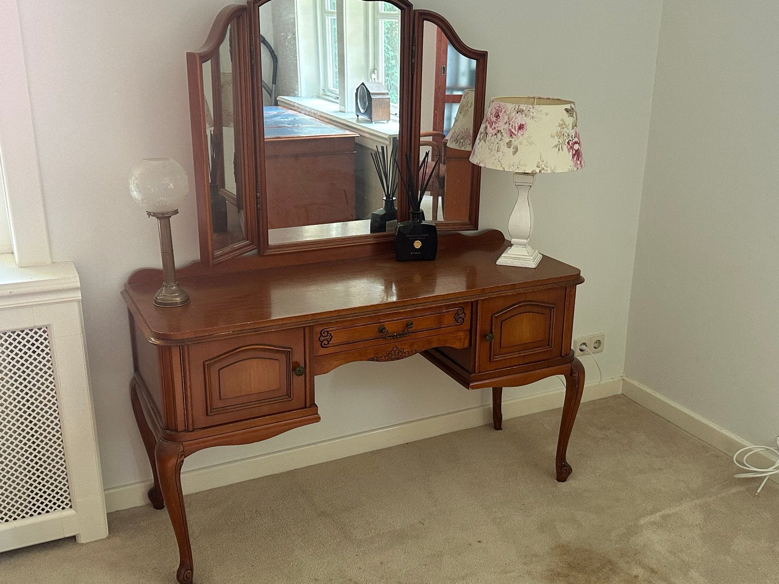 Antieke Franse Louis kaptafel met drieluik spiegel, Ophalen, Gebruikt, 100 tot 150 cm, 50 tot 100 cm