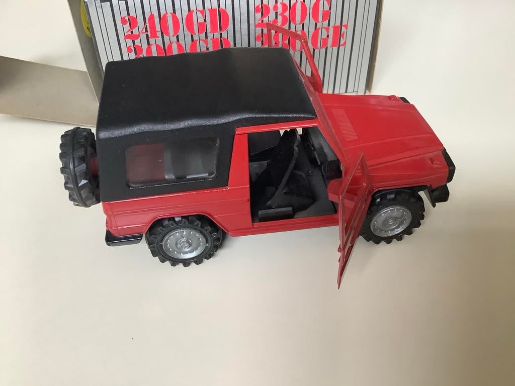 Vintage Cursor Mercedes-Benz G-Klasse Speelgoedauto, Ophalen of Verzenden, Gebruikt