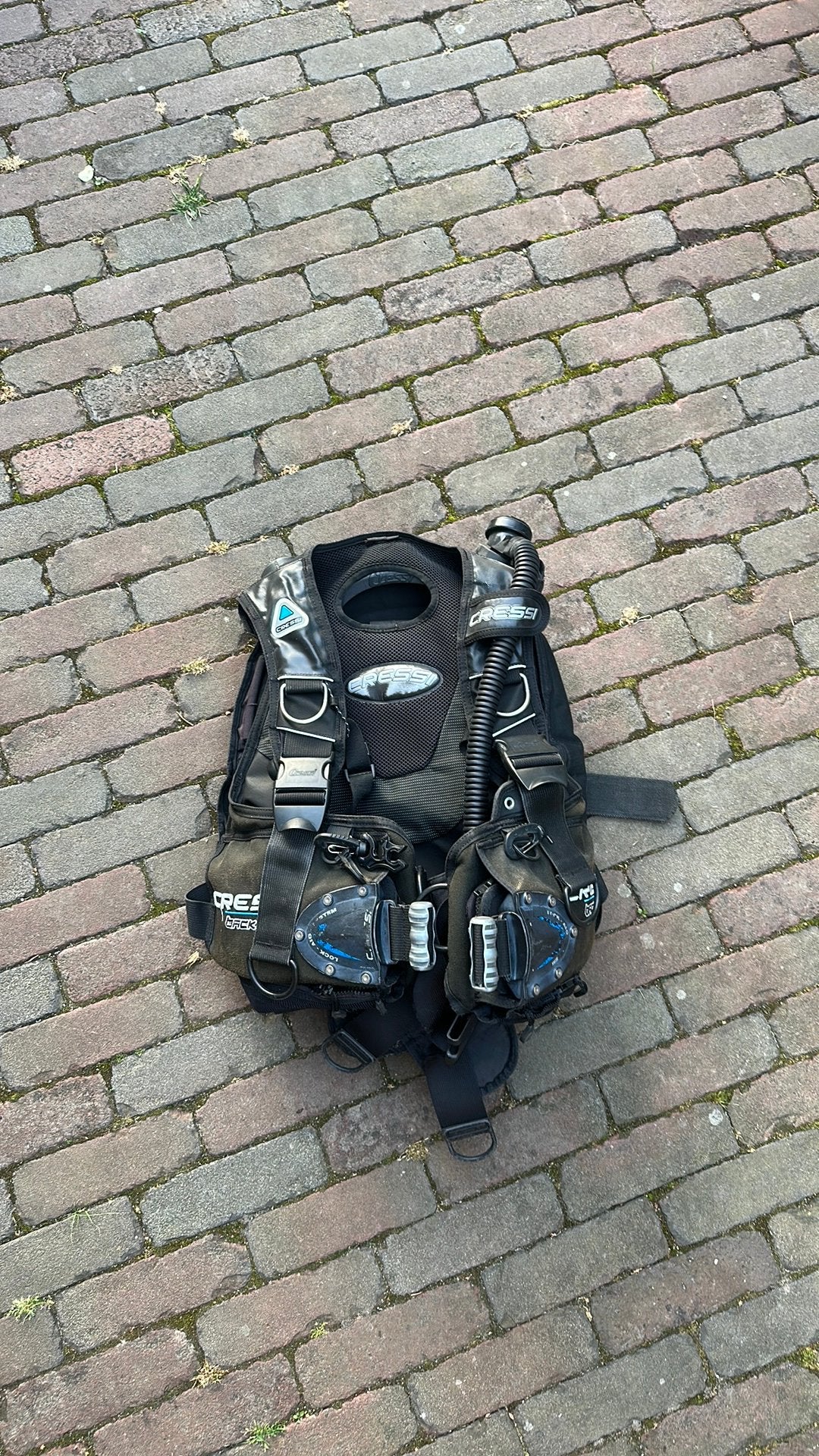 Trimvest cressi vrouw, Ophalen, Gebruikt