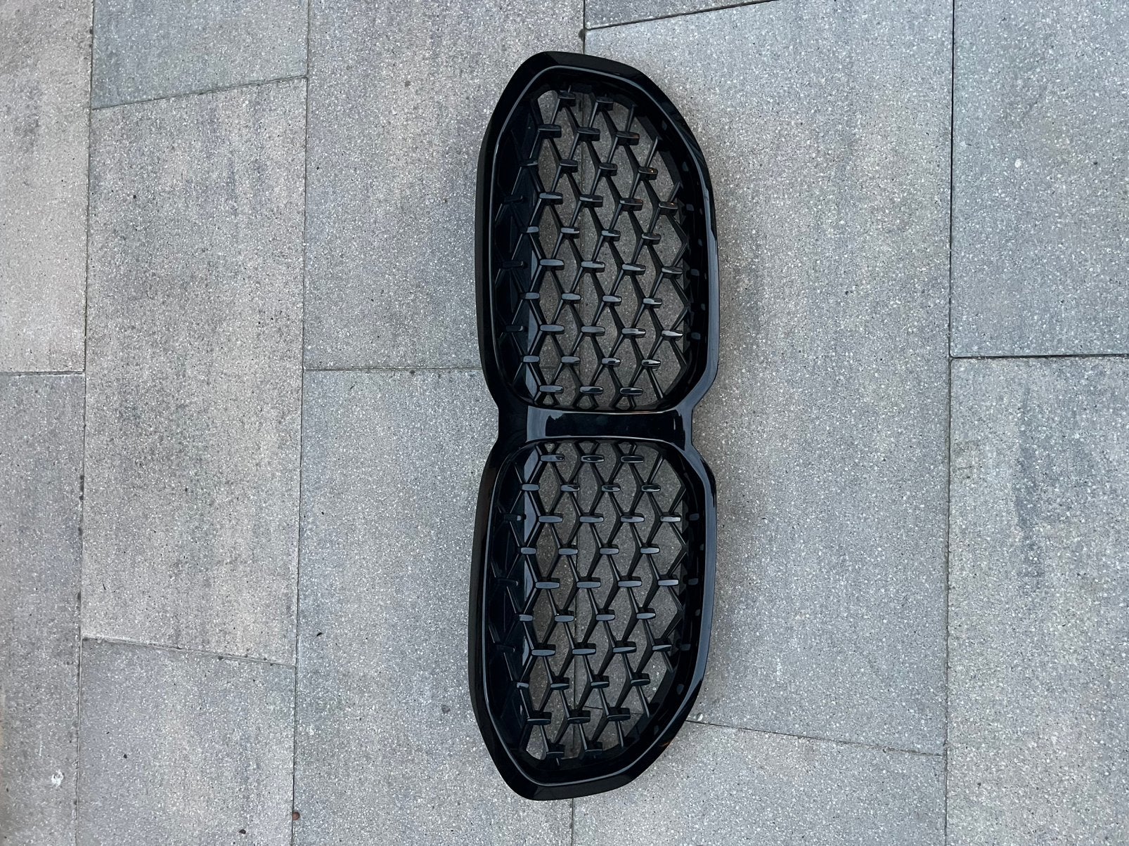 BMW M135i grille, shadowline, Ophalen