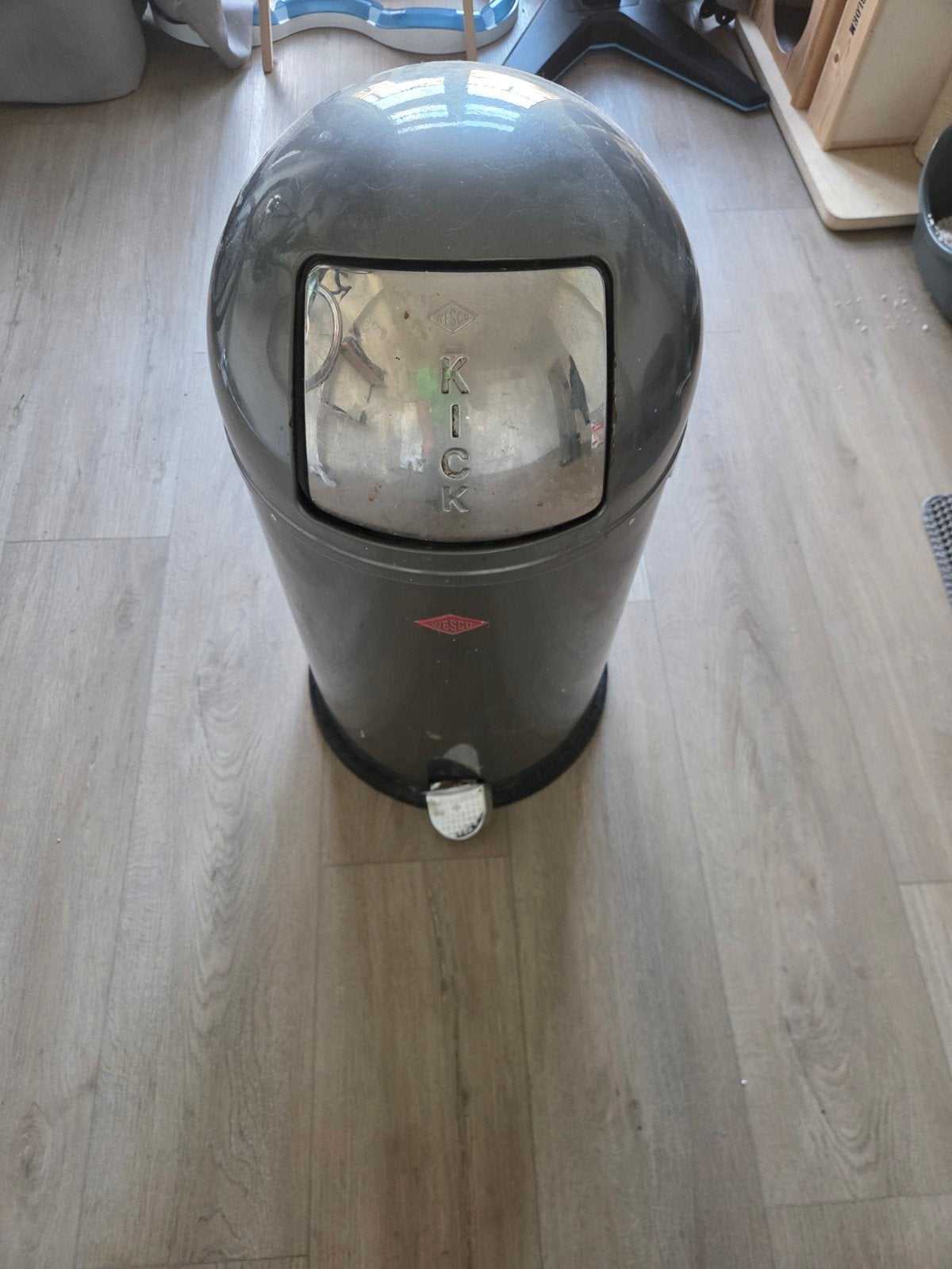 Wesco Kickmaster Pedaalemmer - Grijs, Ophalen, 50 – 75, Gebruikt, Met pedaal