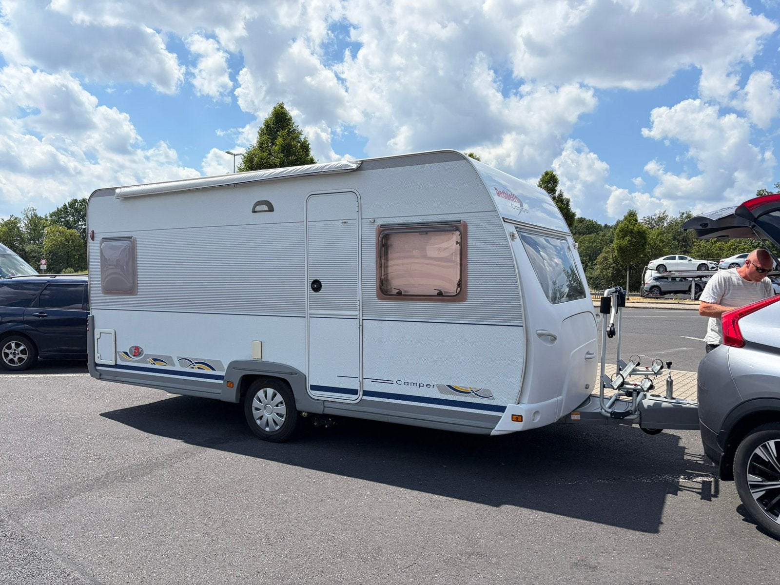 Dethleffs caravan 450 eh3, Caravans en Kamperen, Caravans, Particulier, tot en met 4, 1000 - 1250 kg, Rondzit, Dethleffs, Frans bed