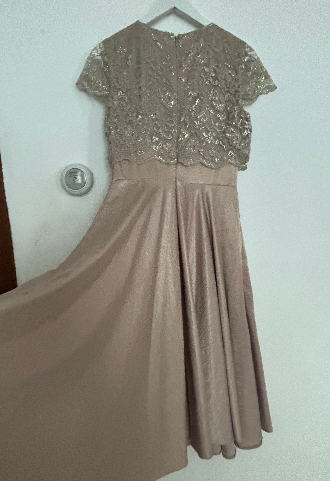 Asos Design avondjurk. Blush. Maat 40, Kleding | Dames, Maat 38/40 (M), Galajurk, Ophalen of Verzenden, Zo goed als nieuw