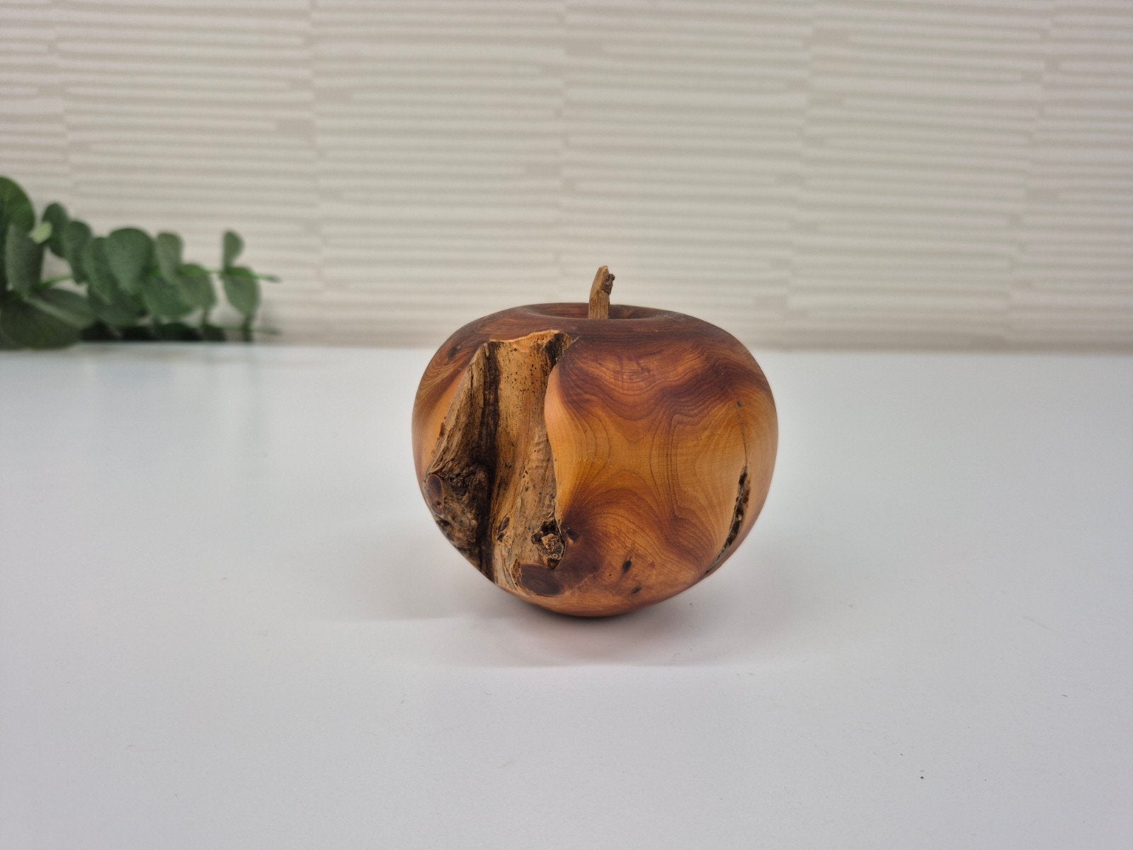 Vintage handgedraaide rustieke appel., Ophalen of Verzenden, ., ., .