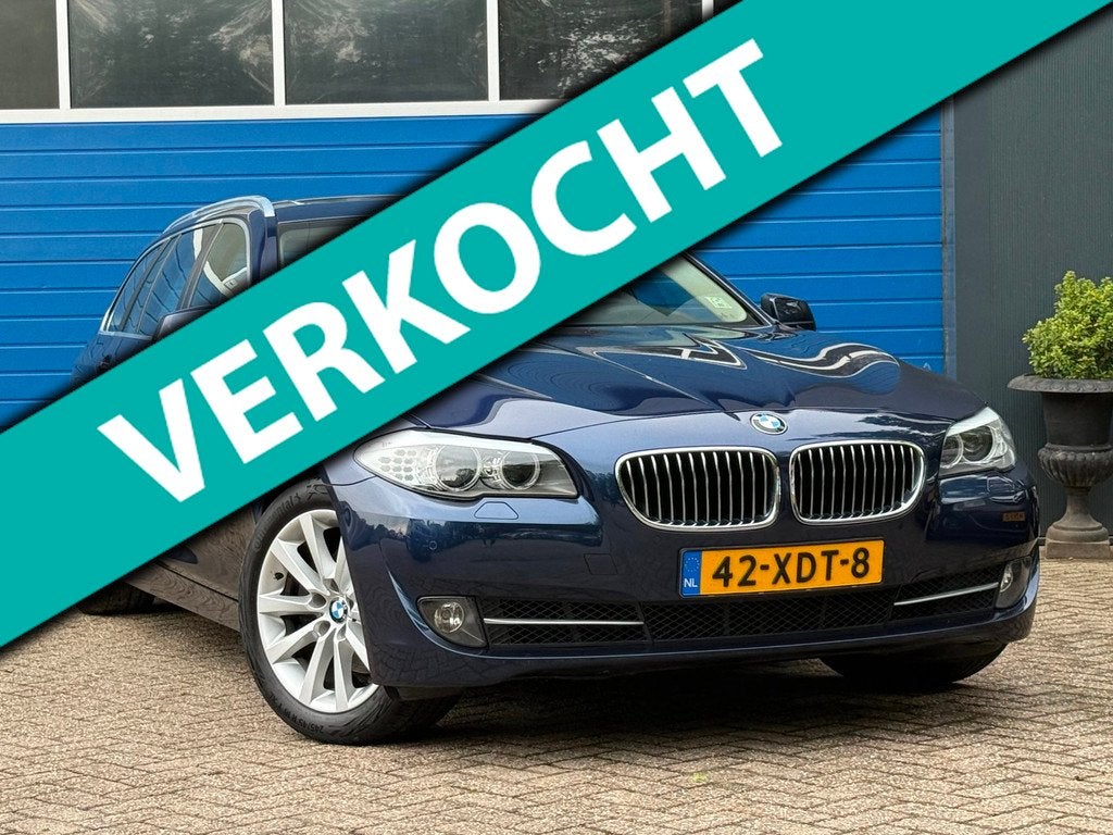 BMW 5-serie Touring 520i High Executive AUTOMAAT|Pano.Dak|Le, Automaat, Euro 5, Achterwielaandrijving, Gebruikt