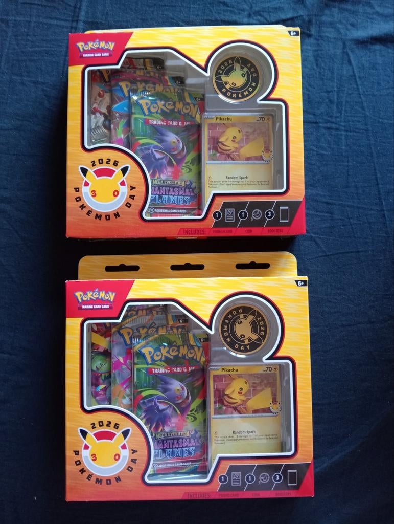2x Pokémon Day 2026 Collection Box - Pikachu Promo, Hobby en Vrije tijd, Verzamelkaartspellen | Pokémon, Ophalen of Verzenden