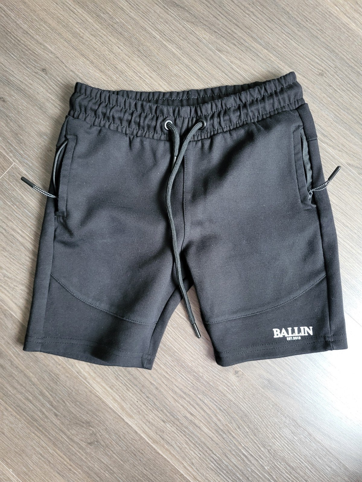 korte broek ballin maat 140, Zo goed als nieuw, Ballin, Jongen, Ophalen