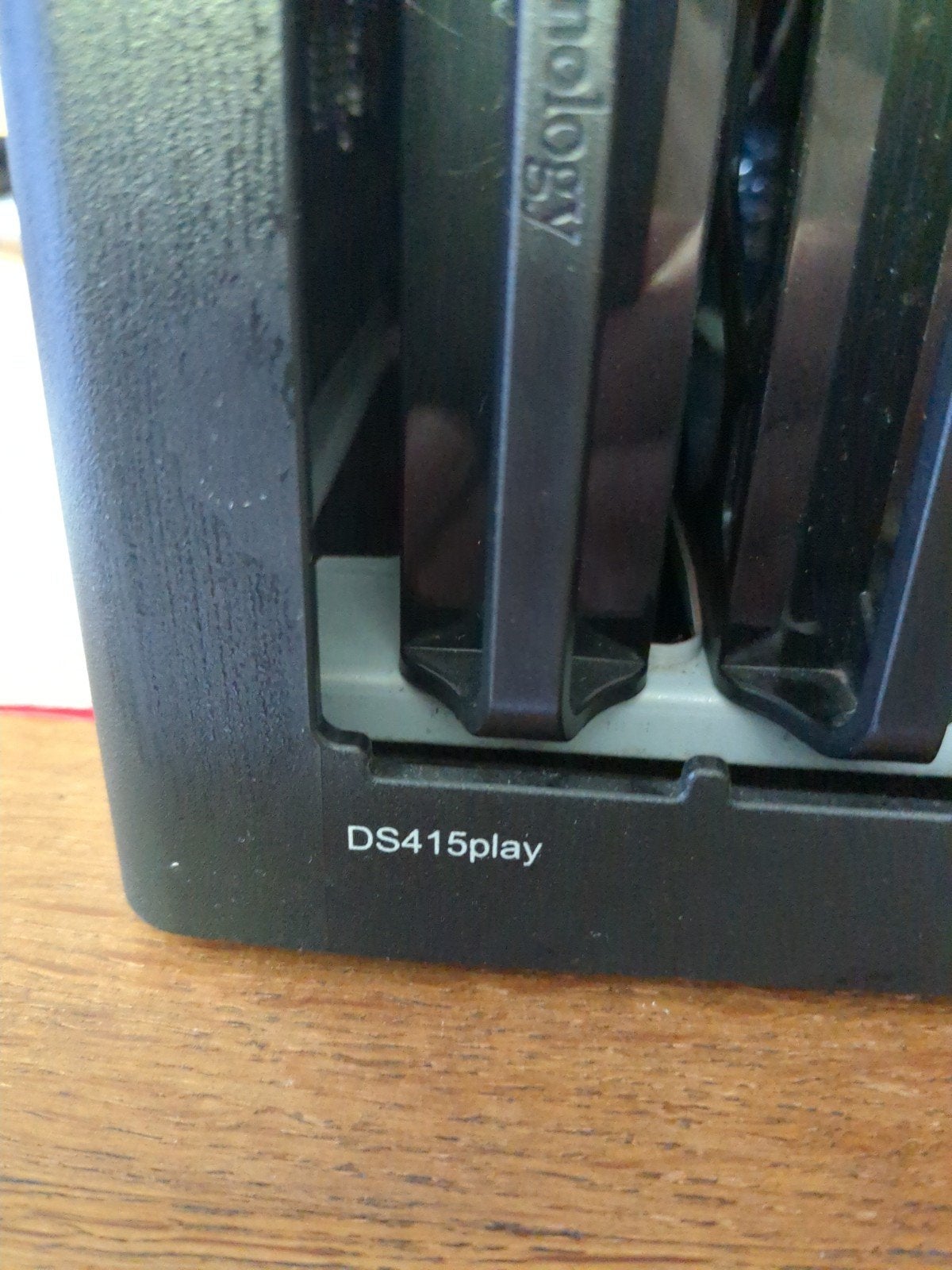 Synology DS415play NAS zonder drives met originele voeding, Computers en Software, NAS, Ophalen of Verzenden, Gebruikt
