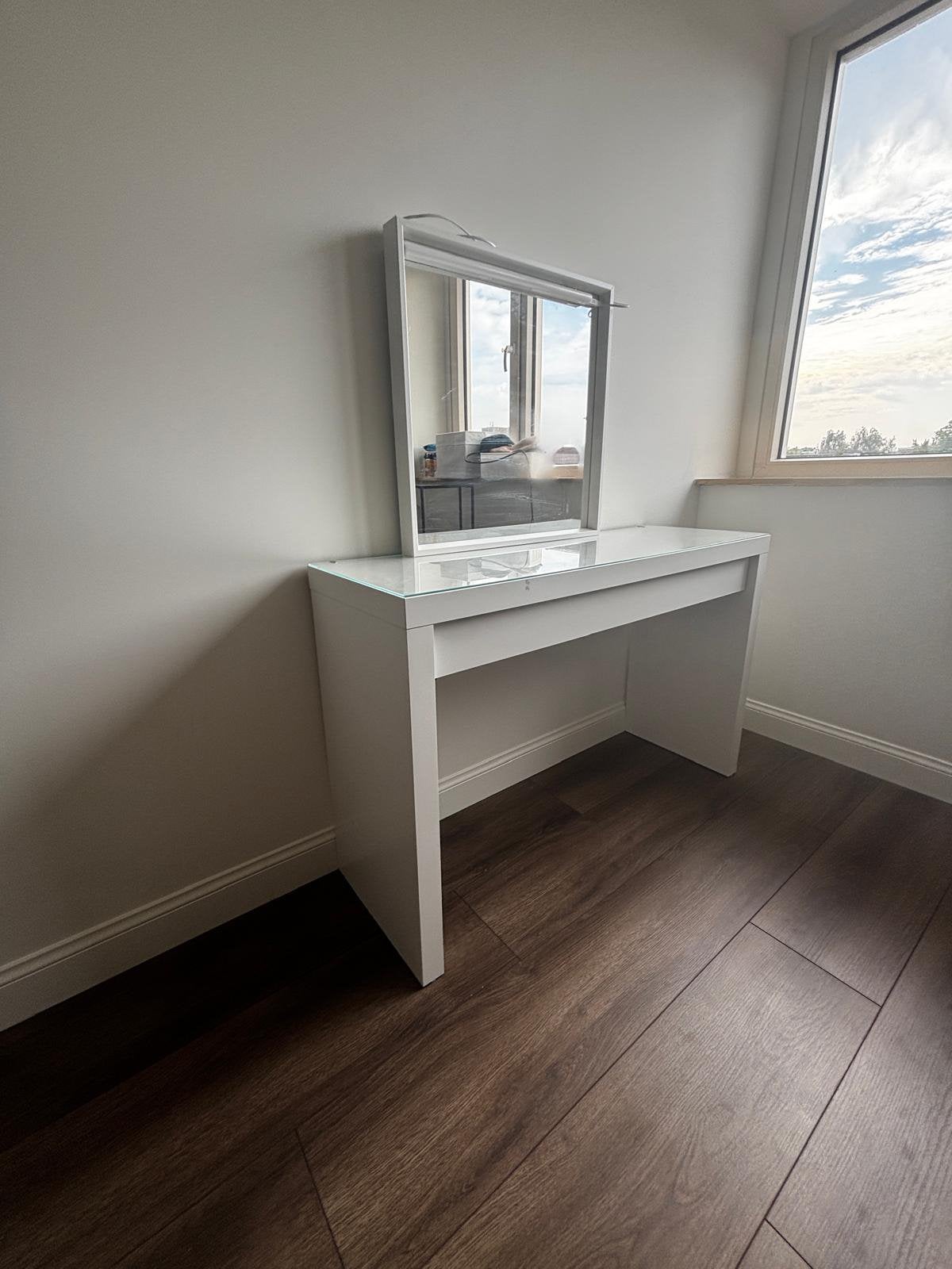 Witte makeuptafel met spiegel inclusief lamp, Ophalen, Gebruikt, 50 tot 100 cm, Minder dan 100 cm