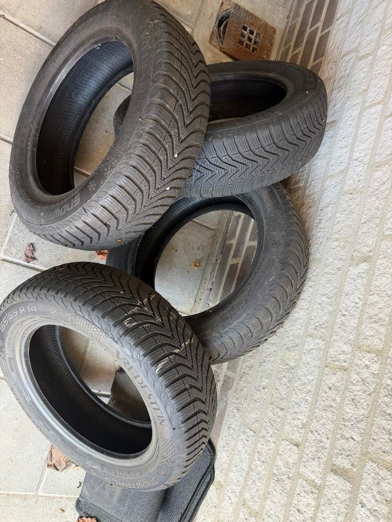 Vredestein Snowtrac 155/65 R14 Winterbanden (4 stuks), Auto-onderdelen, Banden en Velgen, 14 inch, Gebruikt, 155 mm, Band(en)