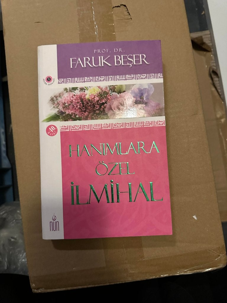 Hanımlara Özel İlmihal, Ophalen of Verzenden, Nieuw, Prof. Dr. Faruk Beşer
