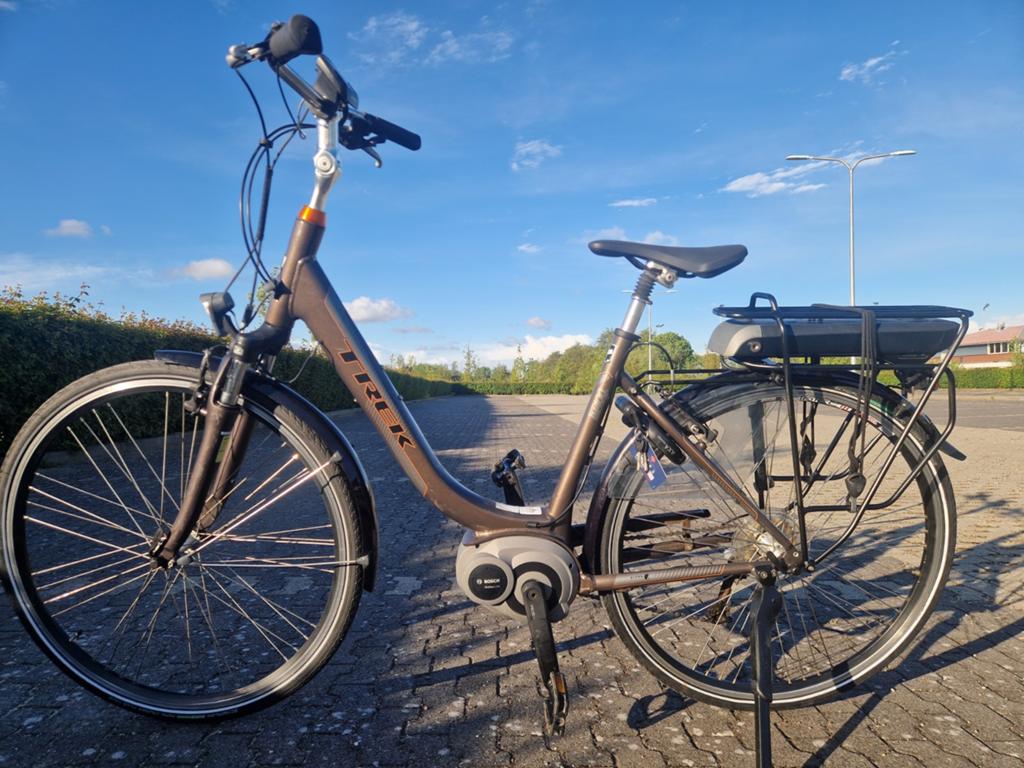 Elektrische fiets Trek TM 400+(Bosch midden motor), Fietsen en Brommers, Fietsen | Dames | Sportfietsen en Toerfietsen, Minder dan 10 versnellingen