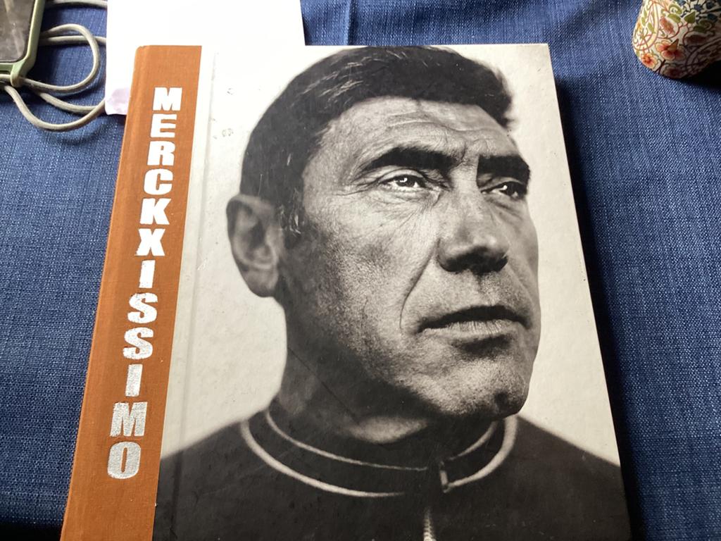 Merckxissimo - Groot Tafelboek over Eddy Merckx, Boeken, Ophalen of Verzenden, Zo goed als nieuw