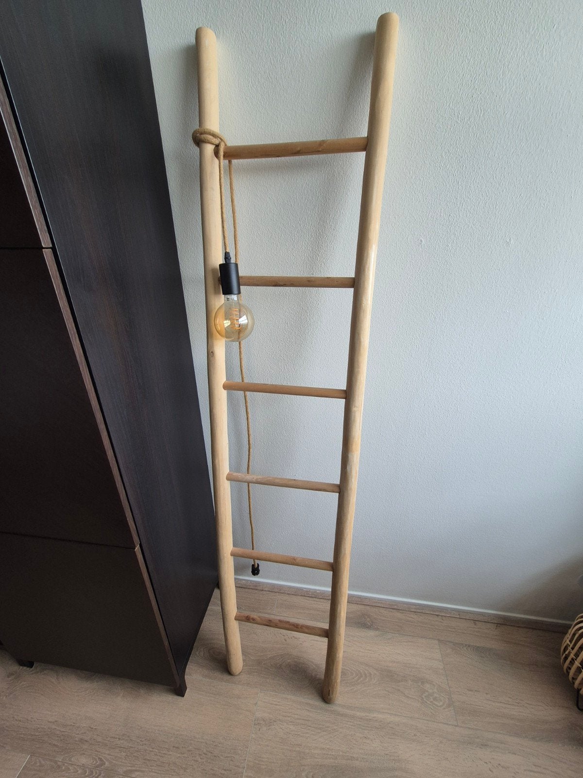 Decoratieve houten ladder met lamp, Ophalen, Minder dan 2 meter