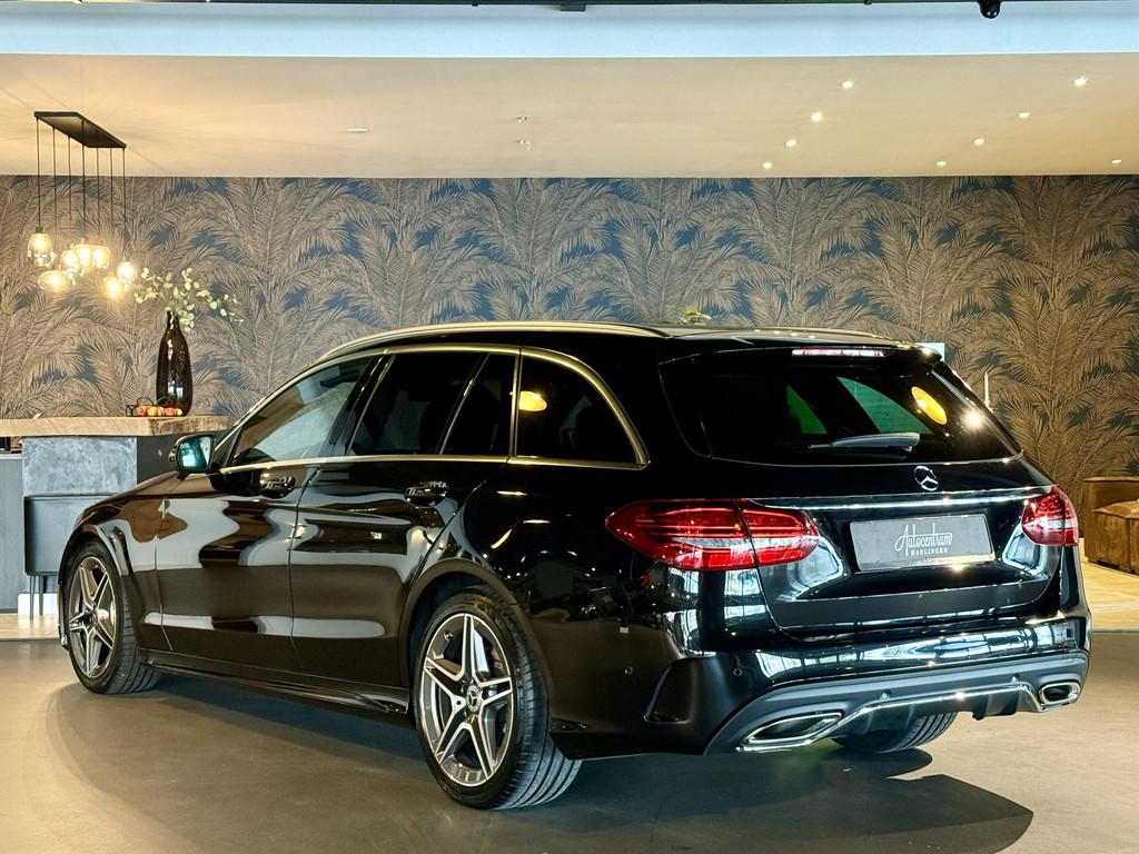 Mercedes-Benz C-Klasse Estate 200 AMG I Facelift I Virtual C, Auto's, Mercedes-Benz, 4 cilinders, 1465 kg, Zwart, Leder