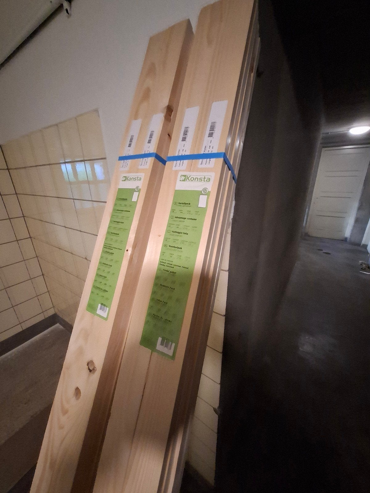 16x Konsta Geschaafd Vuren Houtpakket - 210 cm, Doe-het-zelf en Verbouw, Hout en Planken, Ophalen, Minder dan 25 mm, Nieuw, 200 tot 250 cm