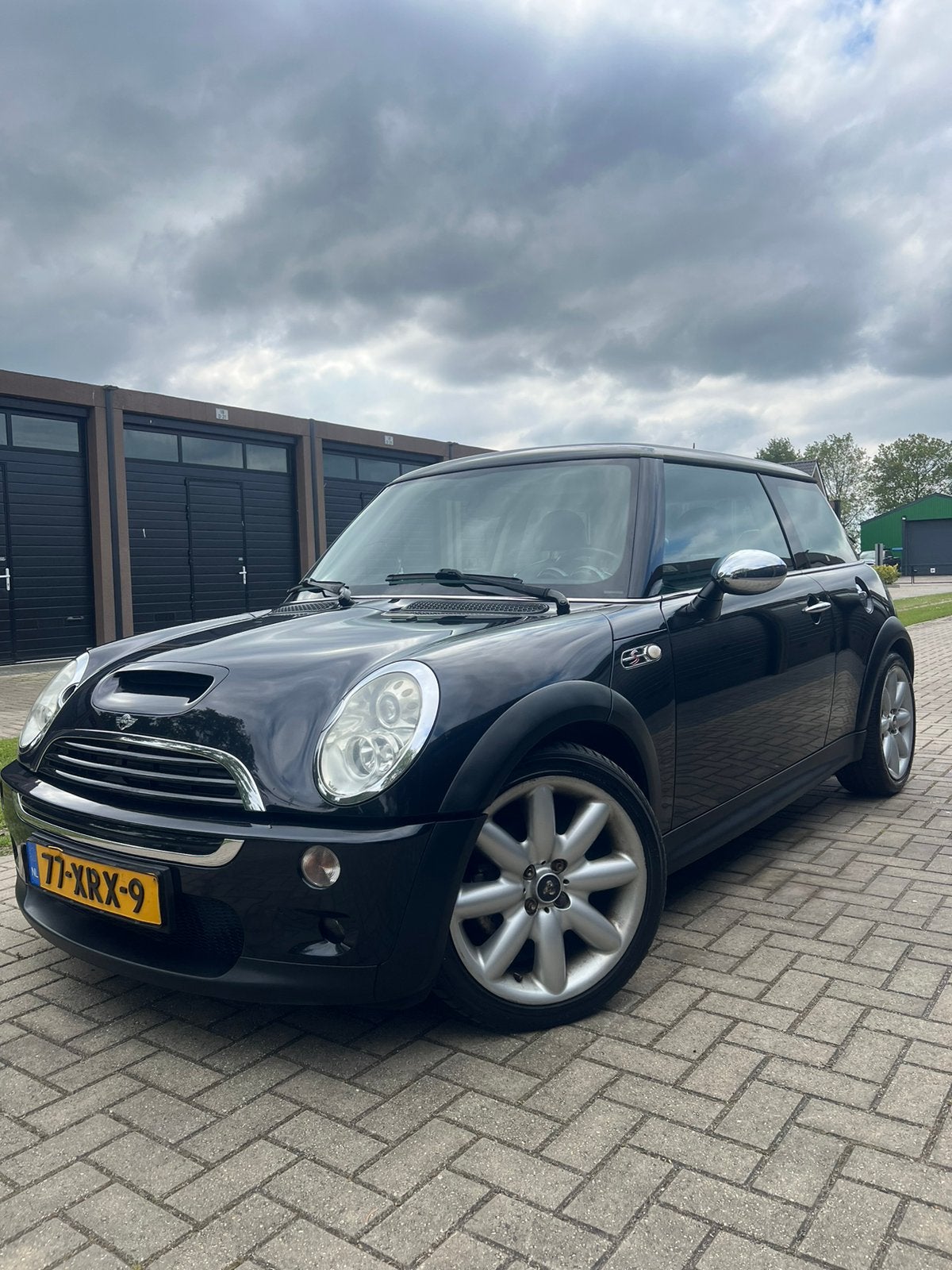 Mini 1.6 16V Cooper S AUT 2006 Zwart, Auto's, Mini, 4 cilinders, 4 stoelen, 11 km/l, Particulier