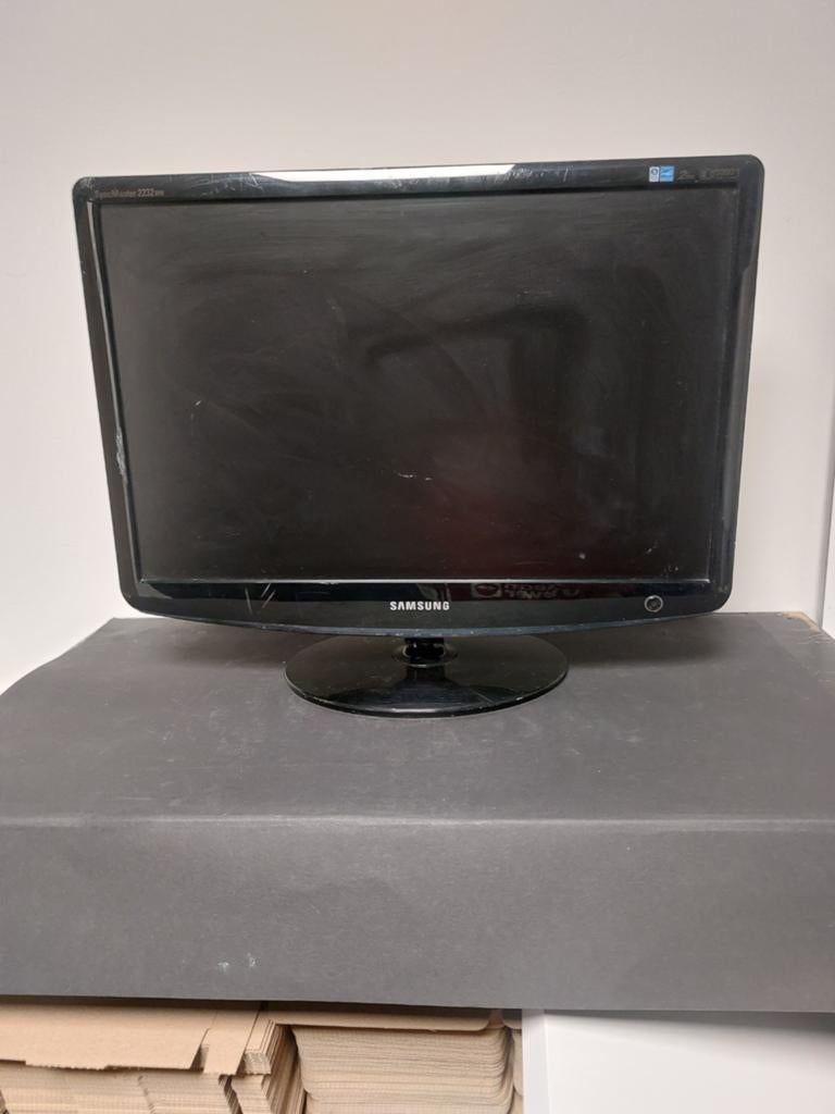 Samsung 2232BW 22-inch monitor - Lichte gebruikssporen, Samsung, Gebruikt, Ophalen of Verzenden, Samsung