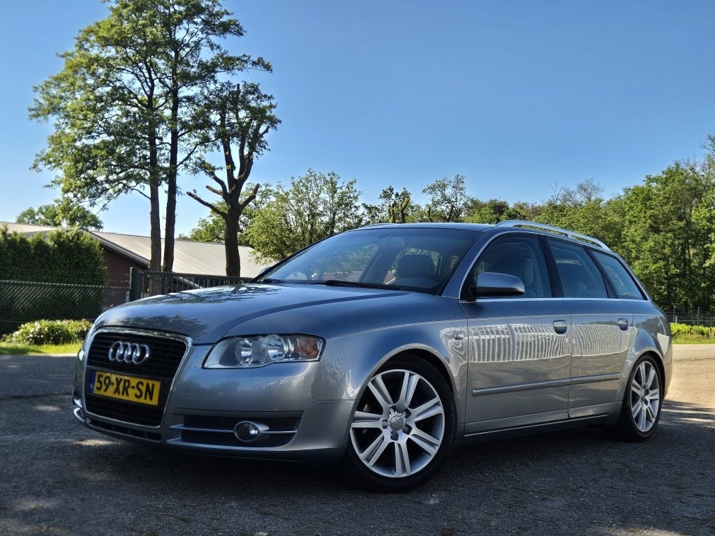 Audi A4 Avant 2.0 Pro L. Business (bj 2006, automaat), Auto's, Audi, Gebruikt, Automatische klimaatregeling, 4 cilinders, 1984 cc