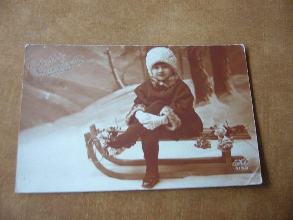 KIND OP SLEE   1927, Verzamelen, Ophalen of Verzenden, 1920 tot 1940, Gelopen, Kinderen