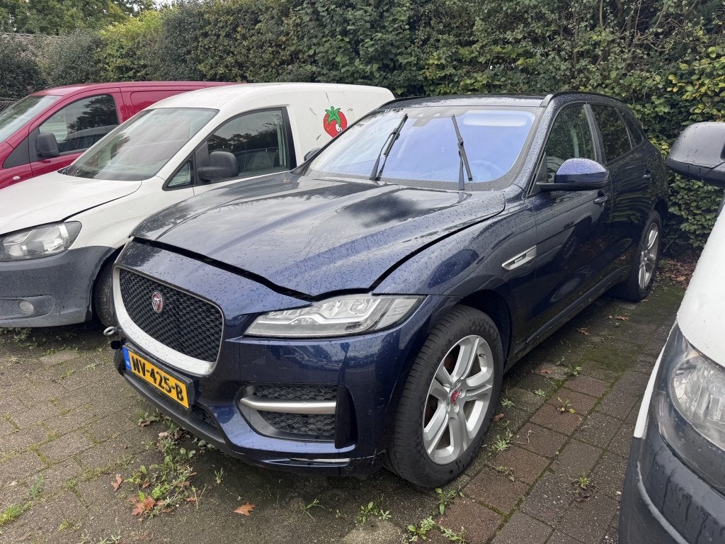 Jaguar F-PACE 2.0 Portf. AWD 20d, Auto's, Automaat, Gebruikt, 4 cilinders, Blauw