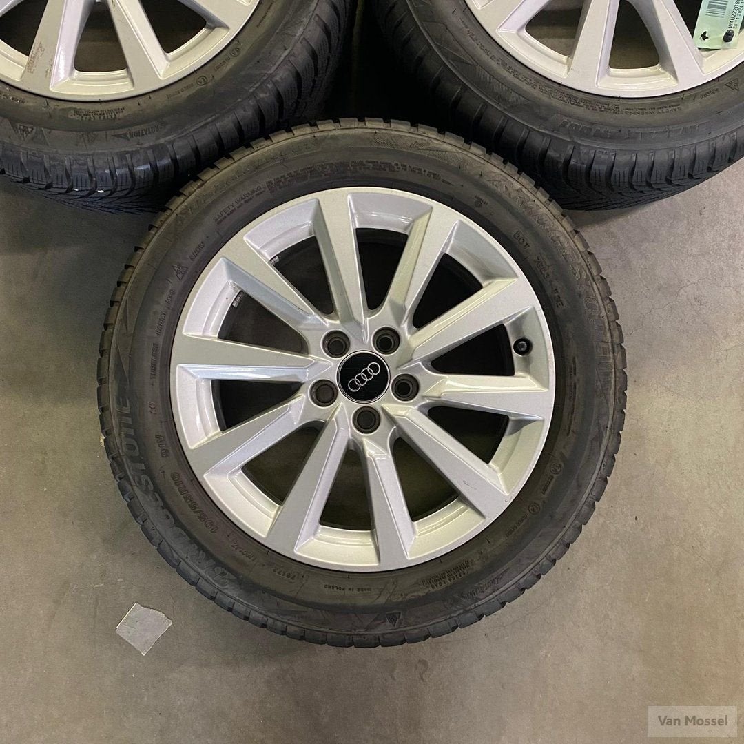 Audi A1 Bridgestone Blizzak LM001 195/55/R16 91V, Auto-onderdelen, Gebruikt, -, Banden en Velgen, 195 mm