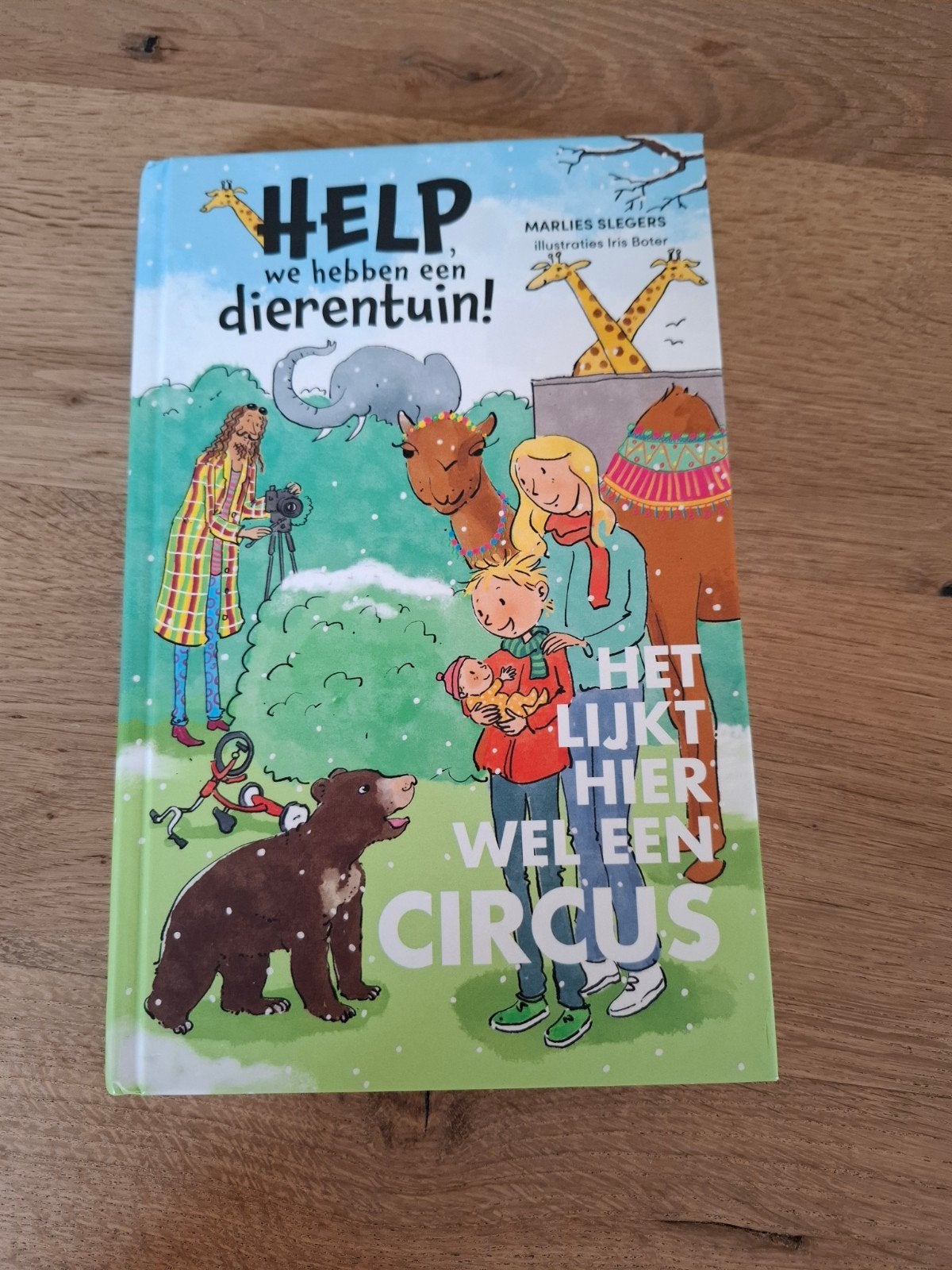Marlies Slegers - Het lijkt hier wel een circus, Fictie algemeen, Ophalen of Verzenden, Zo goed als nieuw, Marlies Slegers