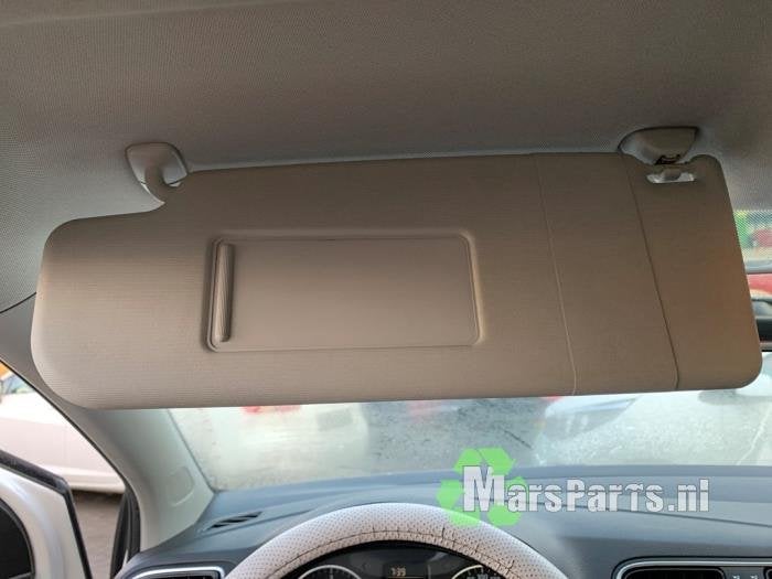 Zonneklep van een Volkswagen Polo, Gebruikt, -, Volkswagen, -