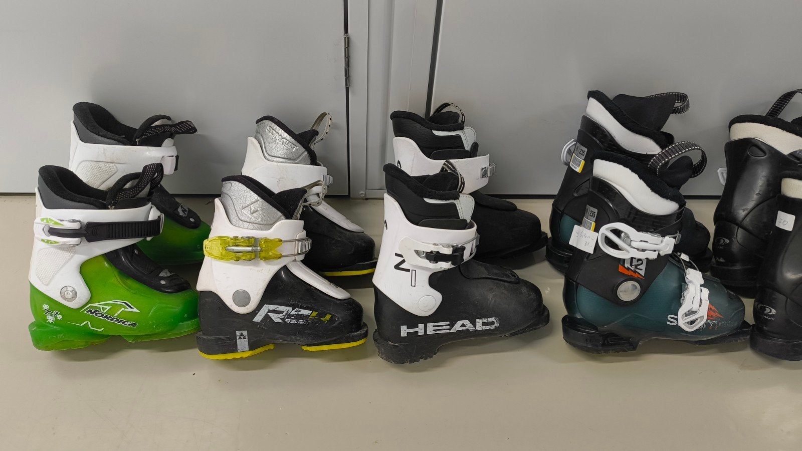 Kinderskischoenen in diverse maten (25-38), Gebruikt, Schoenen, Ophalen of Verzenden, Atomic