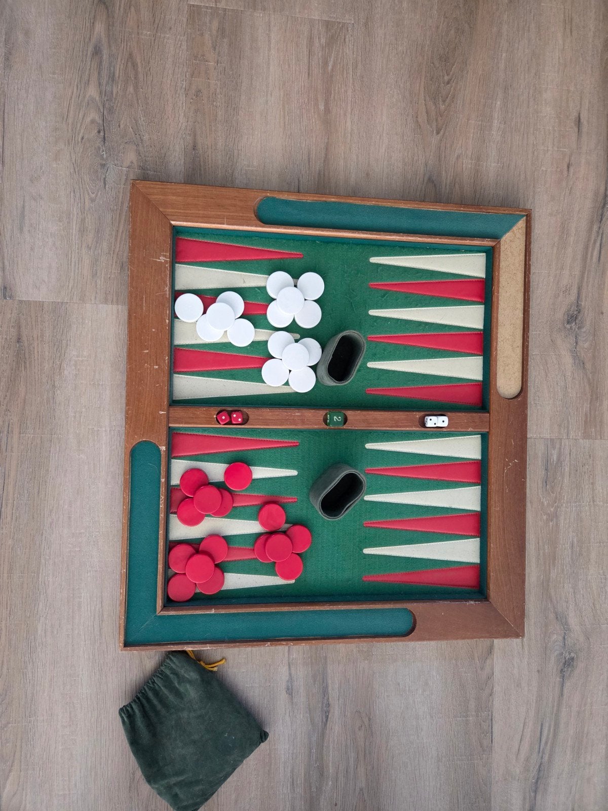 Houten Backgammon Speelbord - 55 x 60,5 cm, Hobby en Vrije tijd, Gezelschapsspellen | Bordspellen, Ophalen, Gebruikt