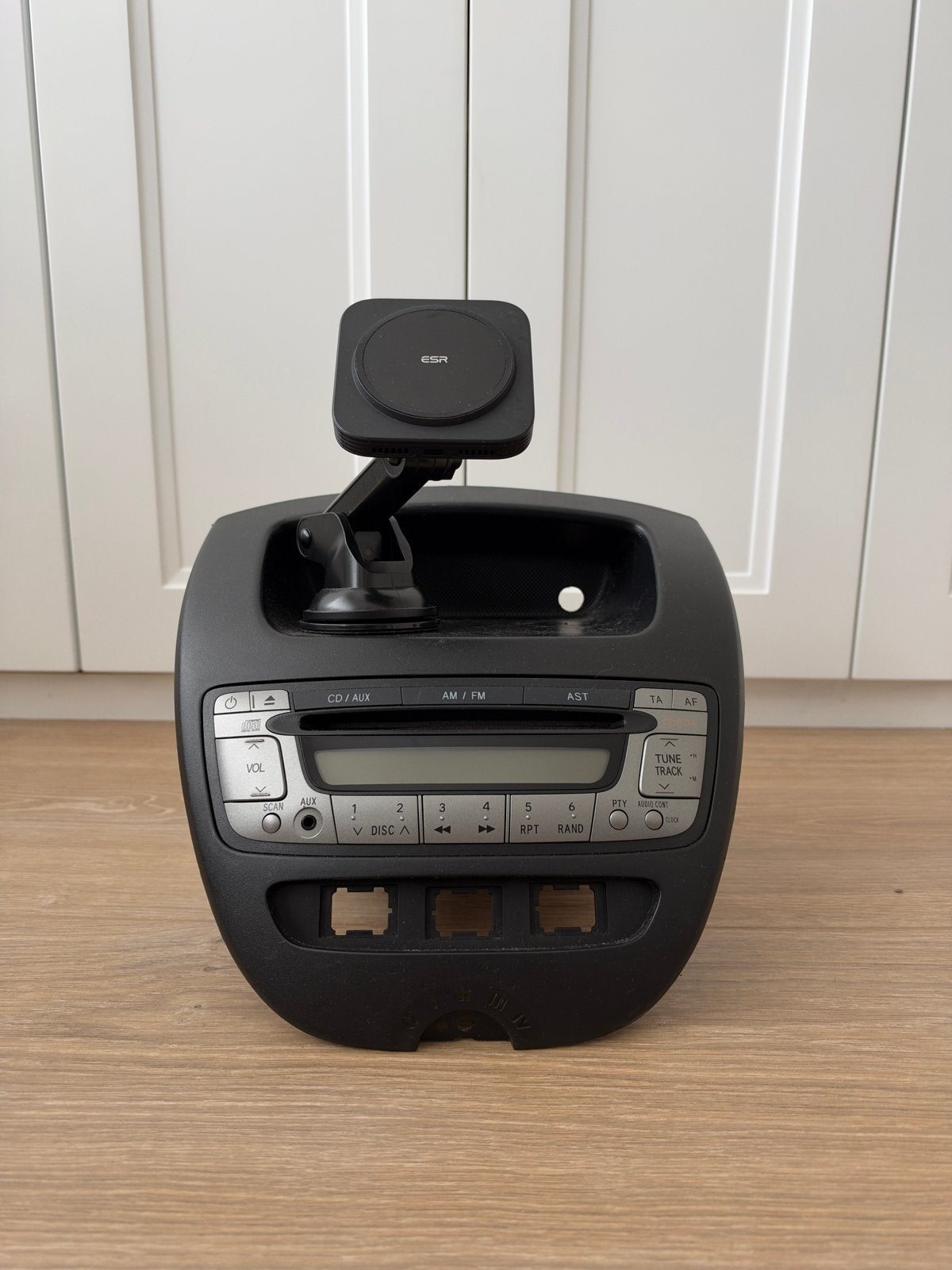 Toyota Aygo Dashboard met Radio en Magsafe Houder, Ophalen of Verzenden, Gebruikt