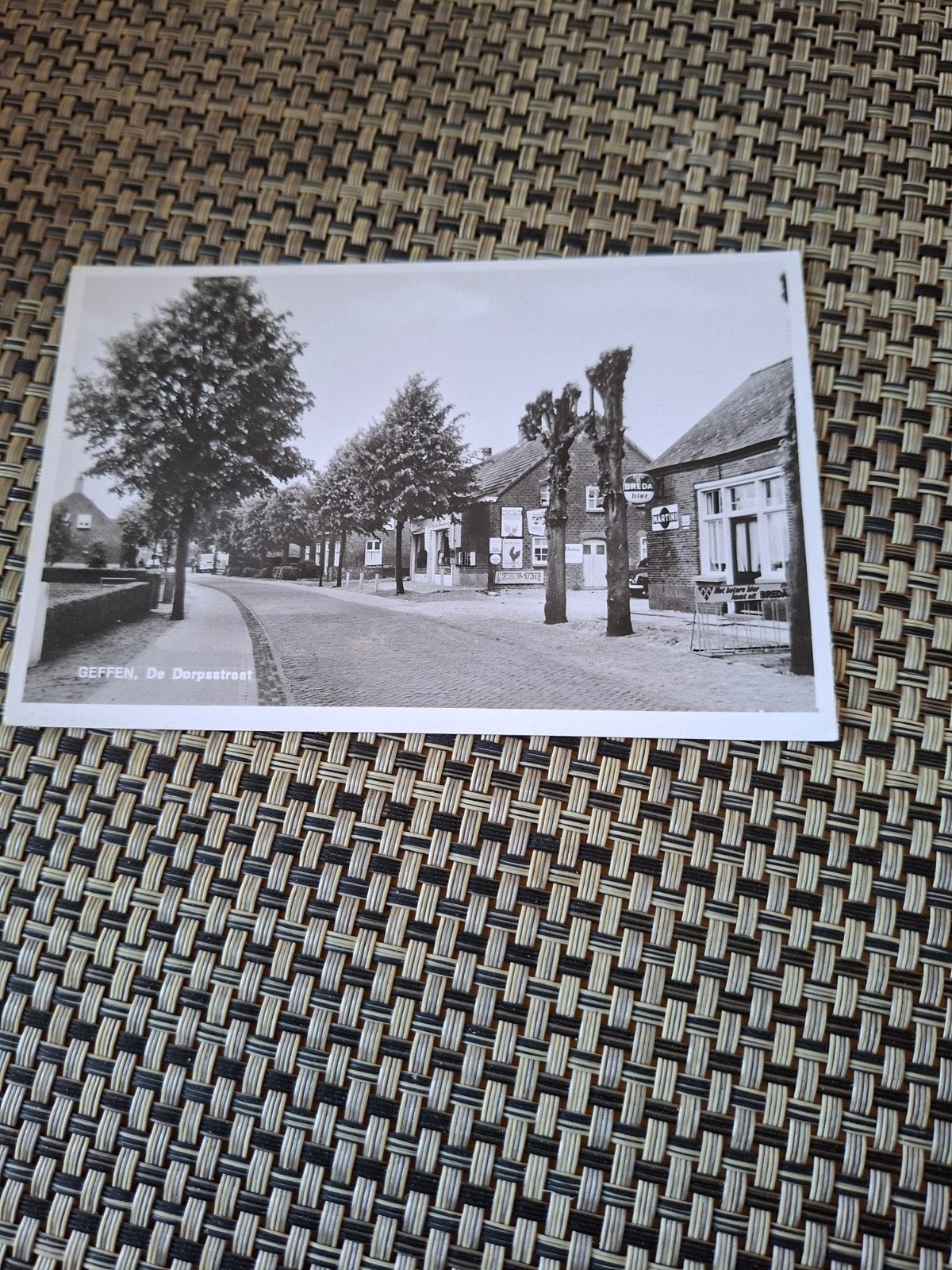 Geffen, De Dorpsstraat breda bier, Ophalen of Verzenden, 1940 tot 1960, Ongelopen, Noord-Brabant