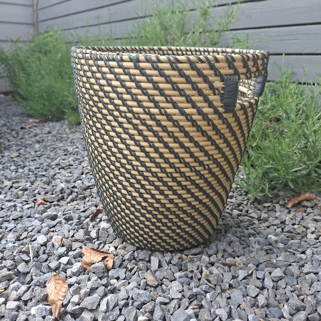 IKEA plantenmand, Tuin en Terras, Bloembakken en Plantenbakken, Overige materialen, Gebruikt, Rond, Ophalen of Verzenden