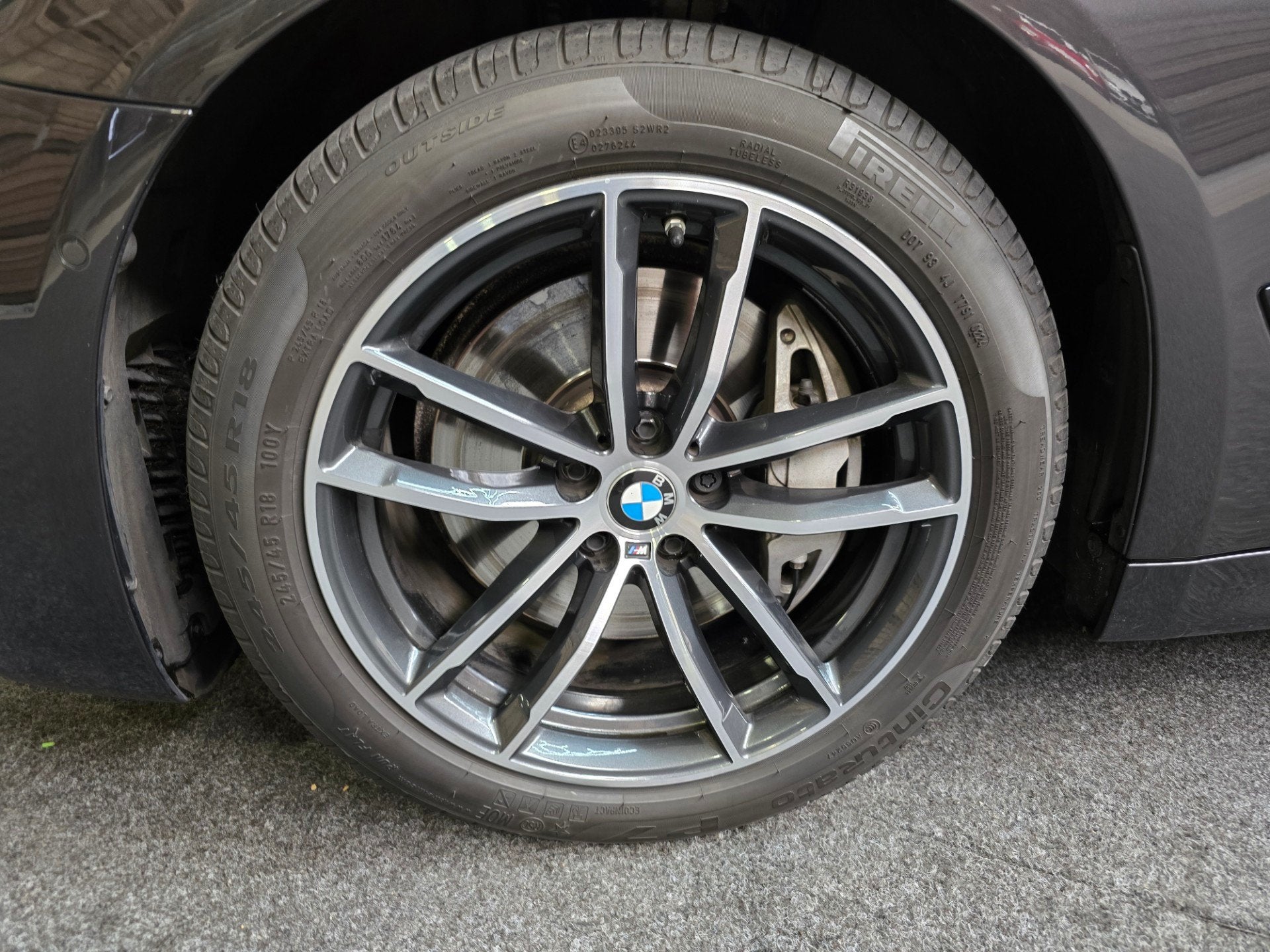 BMW 5-serie 530d Business Edition Plus M-Sport Laser Led Pan, Automaat, Achterwielaandrijving, Gebruikt, 2993 cc