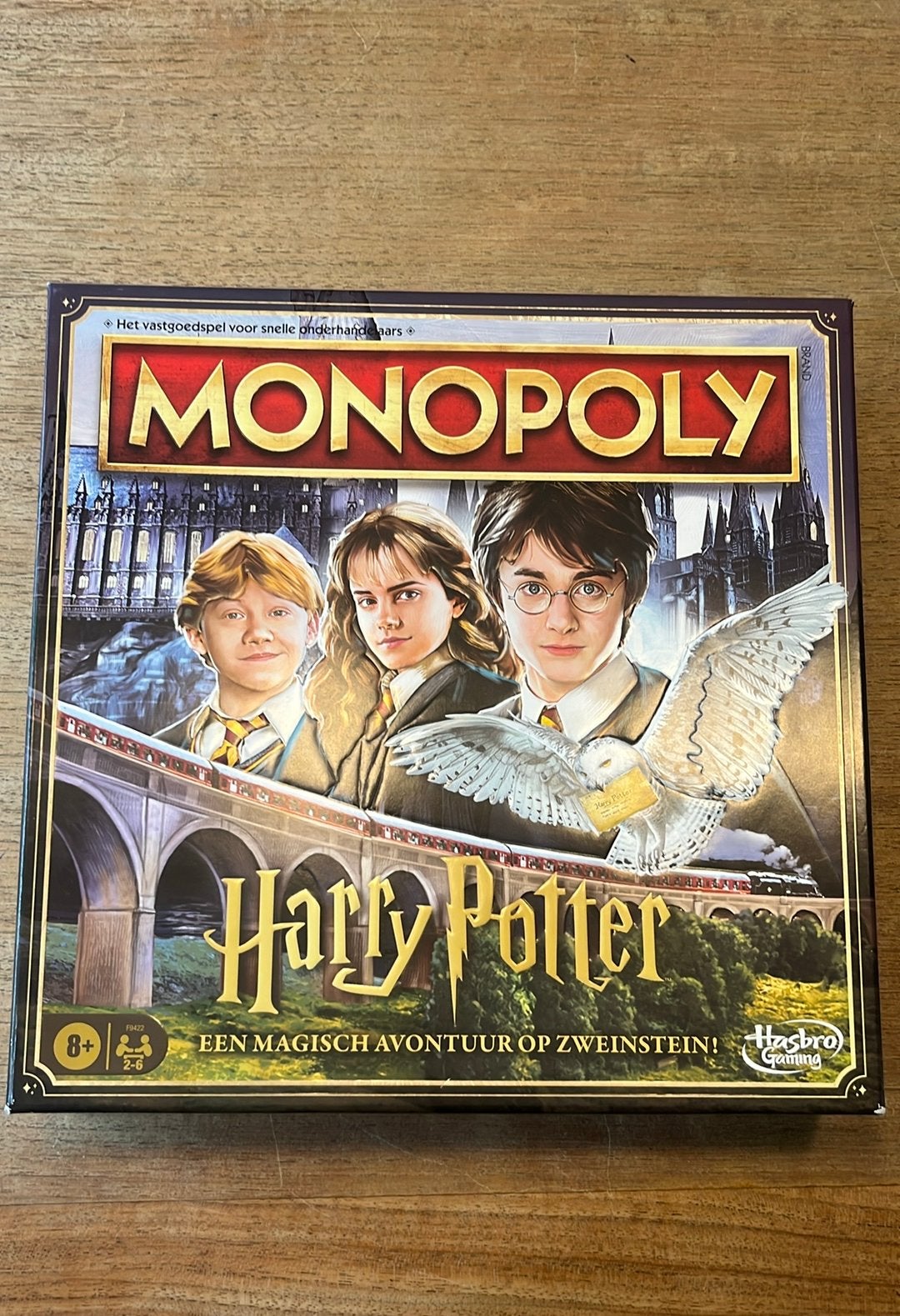 Monopoly Harry Potter, compleet en paar keer gebruikt, Vijf spelers of meer, Ophalen, Zo goed als nieuw