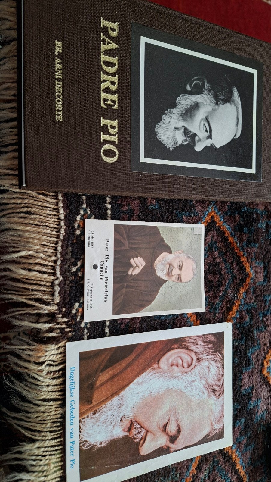 Pater Pio boek ,Relikwie Devotie prentje,Dagelijkse gebeden, Verzamelen, Ophalen of Verzenden, Nieuw, Boek, Christendom | Katholiek