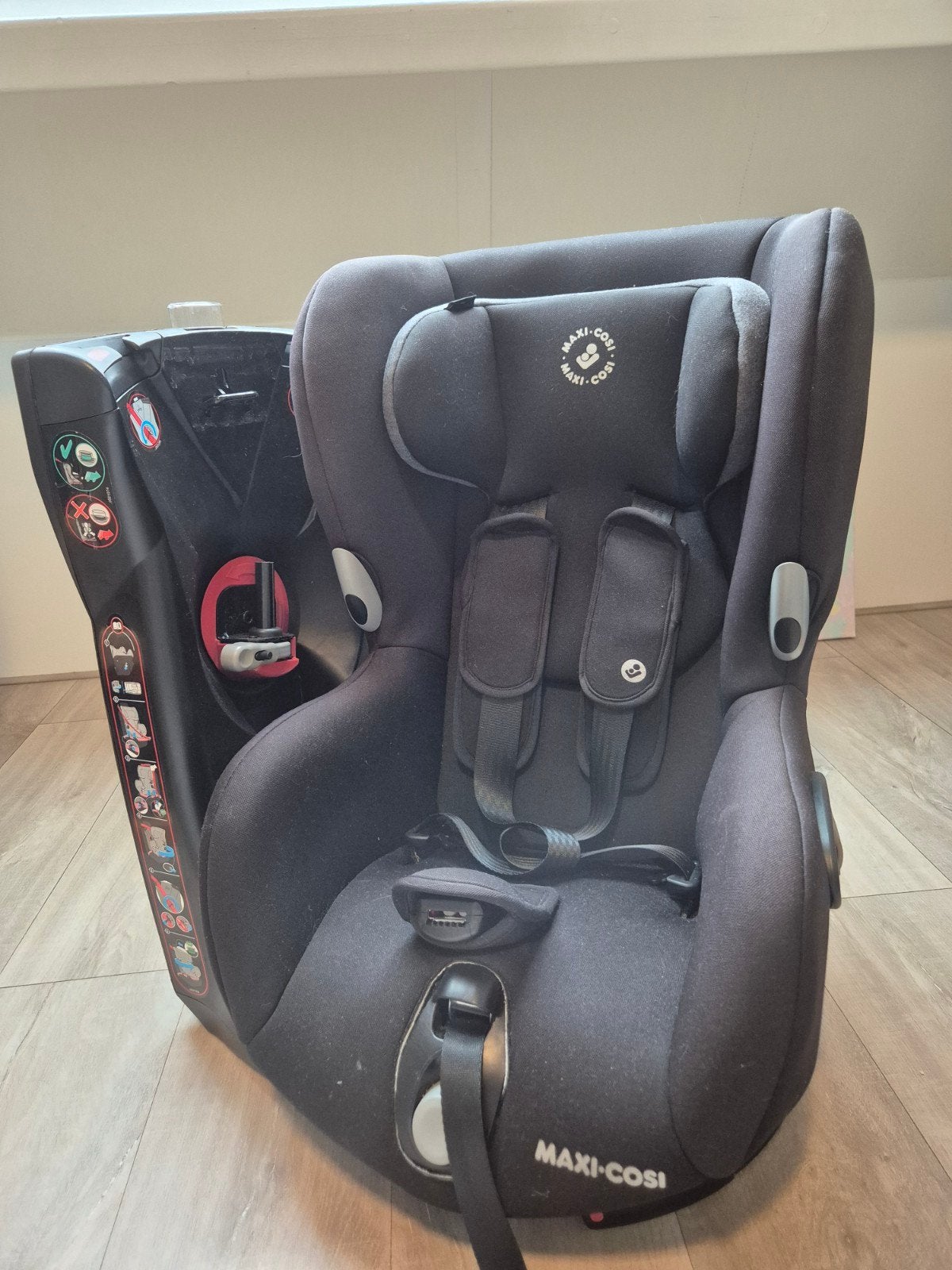 Maxi cosi Axiss, Kinderen en Baby's, Autostoeltjes, Ophalen, Autogordel, 9 t/m 18 kg, Zo goed als nieuw