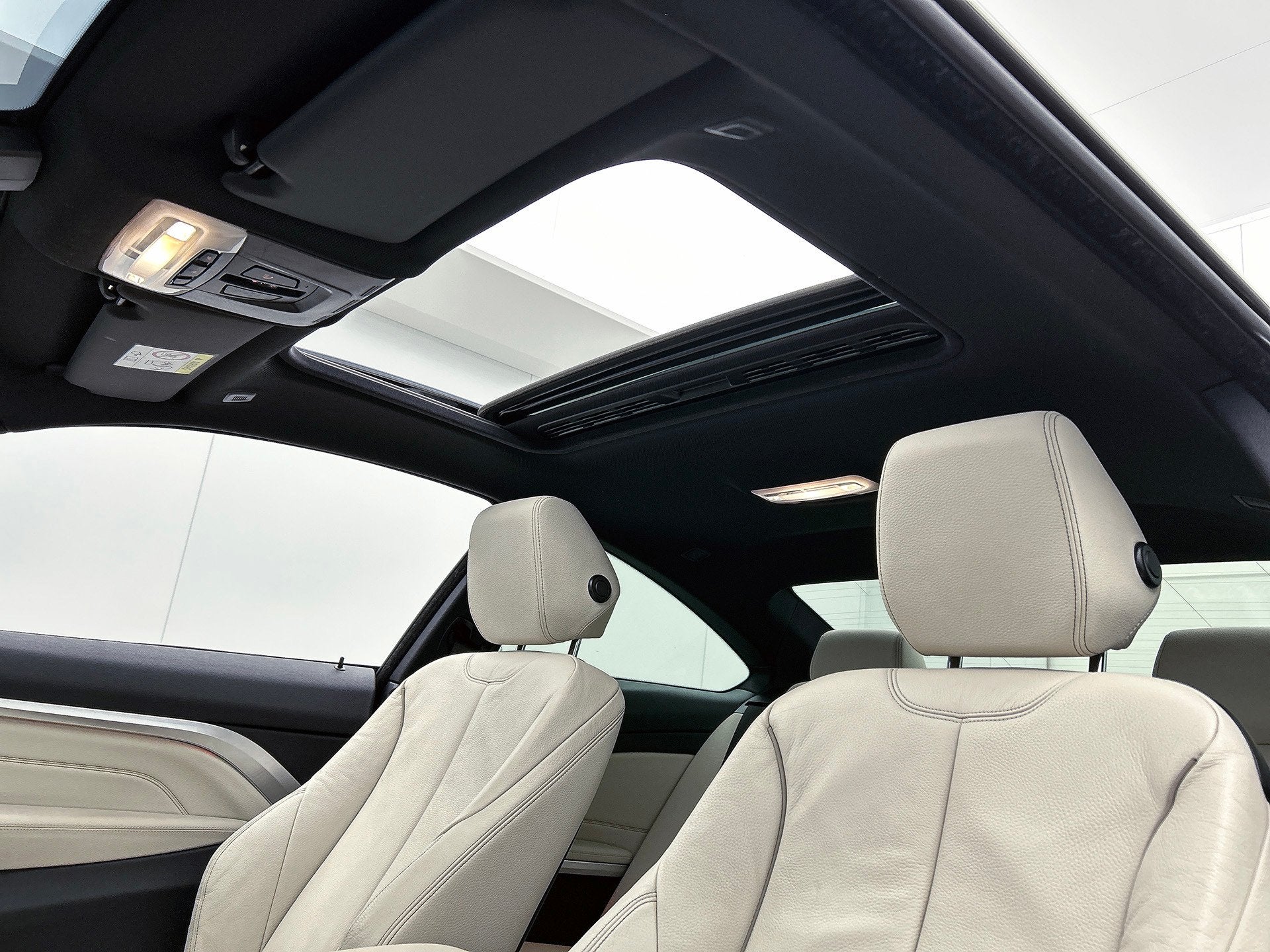 BMW 4-serie Coupé 420i High Executive M-Sport AANBIEIDNG !, Auto's, BMW, Automaat, Achterwielaandrijving, Gebruikt, 4 stoelen